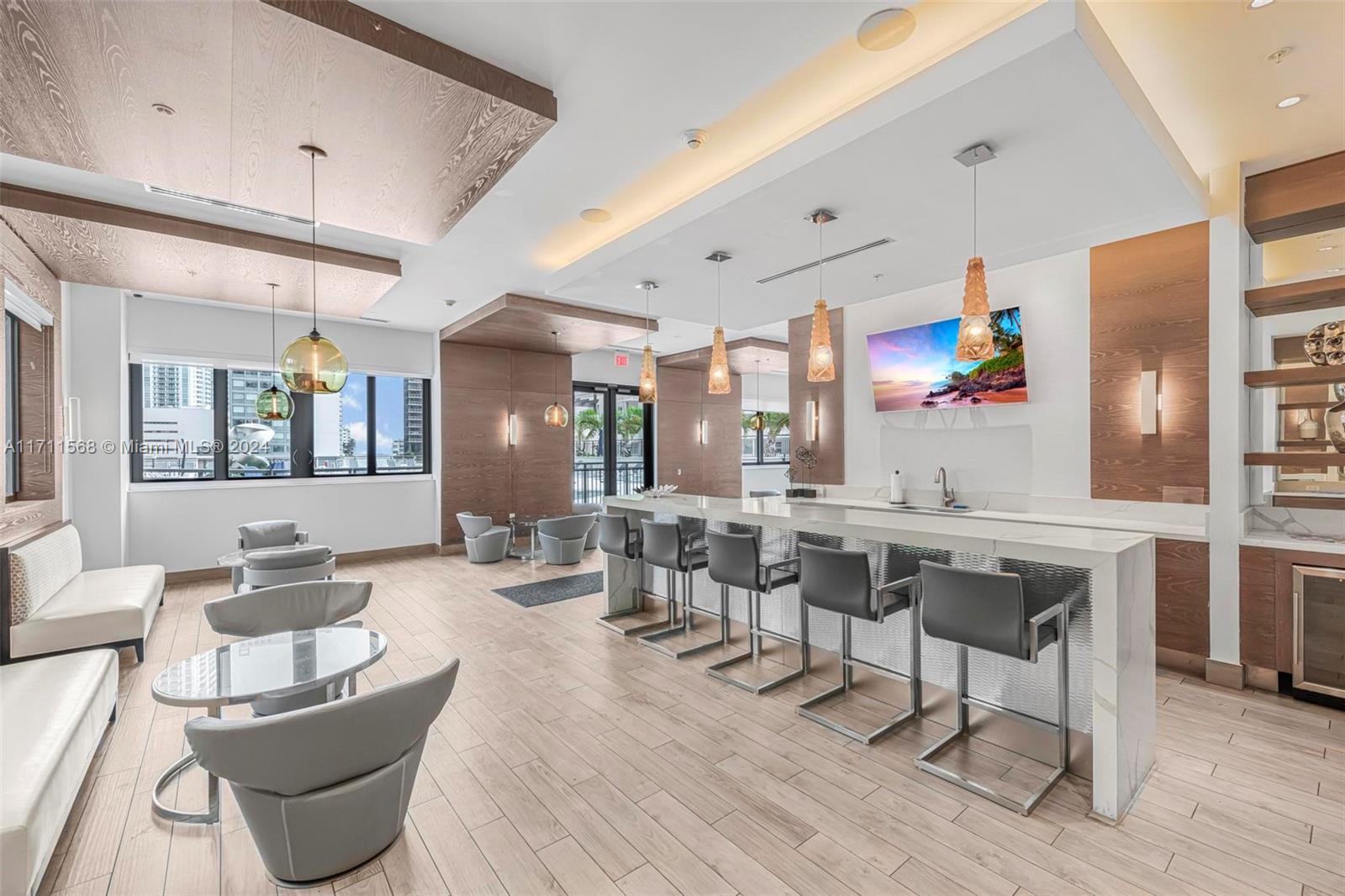 NINE AT MARY BRICKELL - Residential
