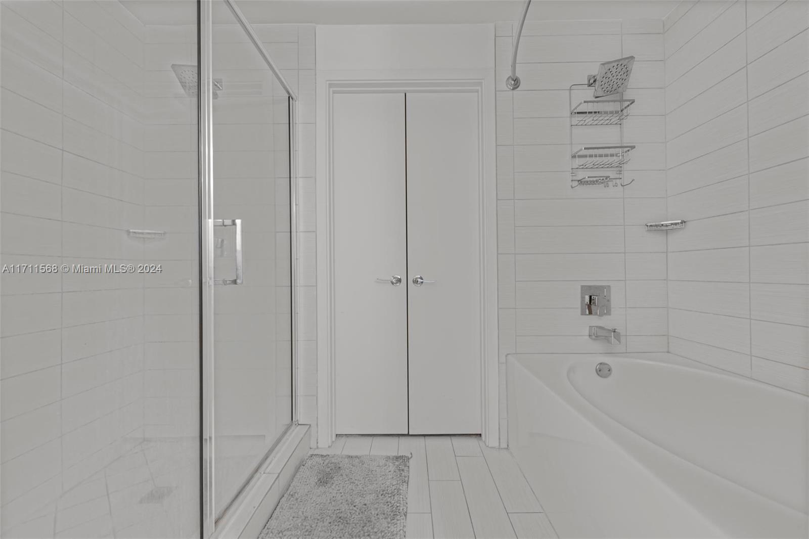 NINE AT MARY BRICKELL - Residential