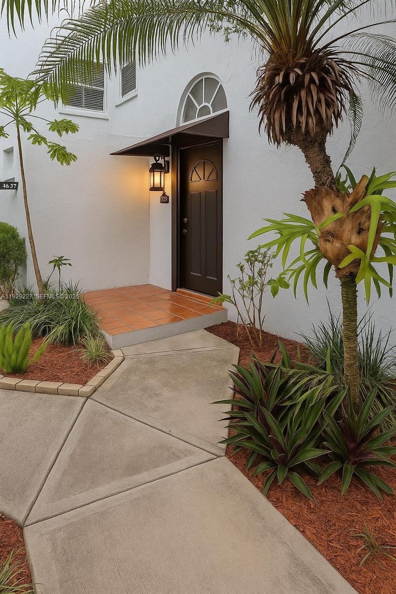 THE GREENS AT DORAL CONDO - Residential Lease