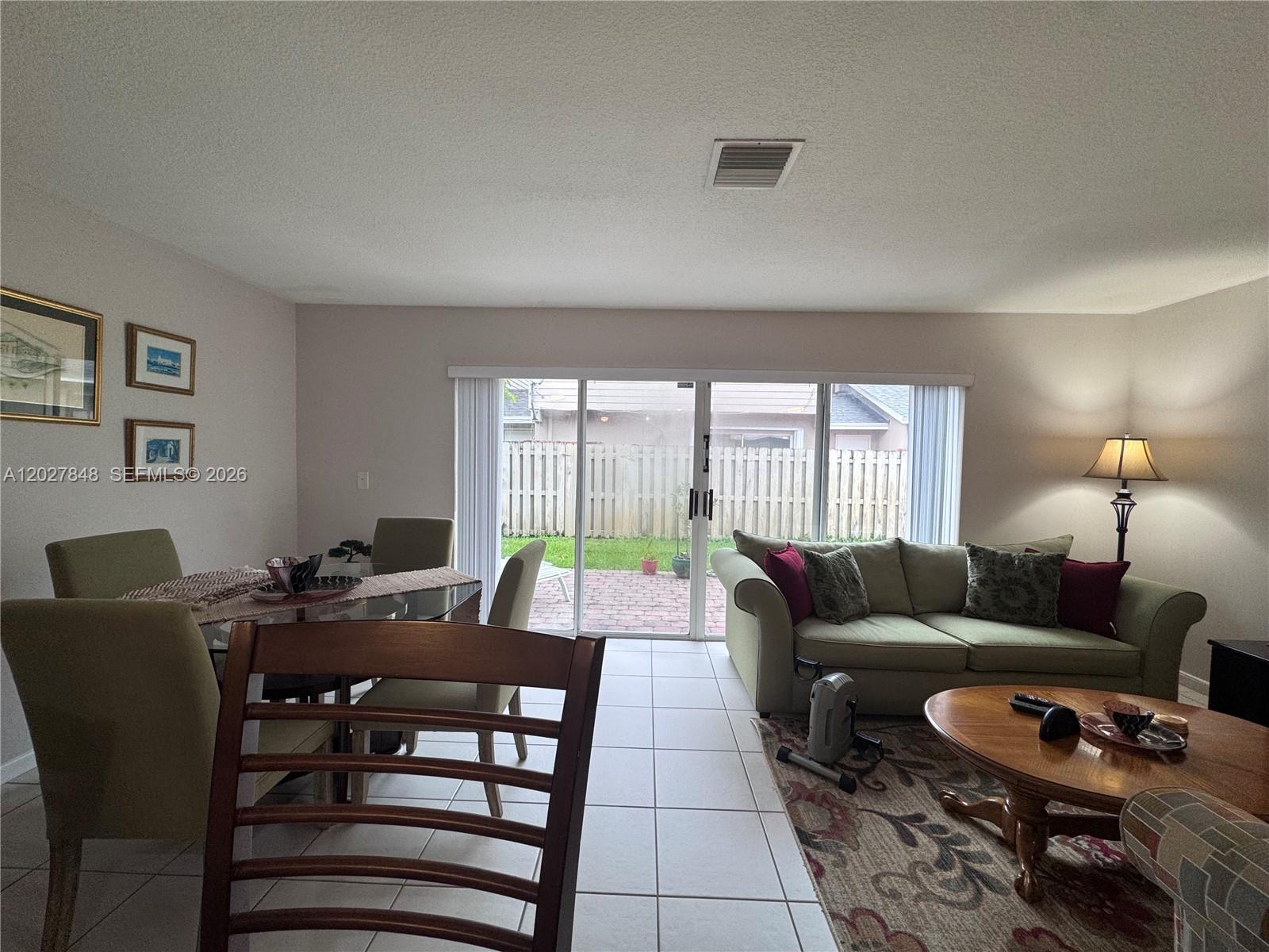 TWIN FOUNTAINS REPLAT - Residential