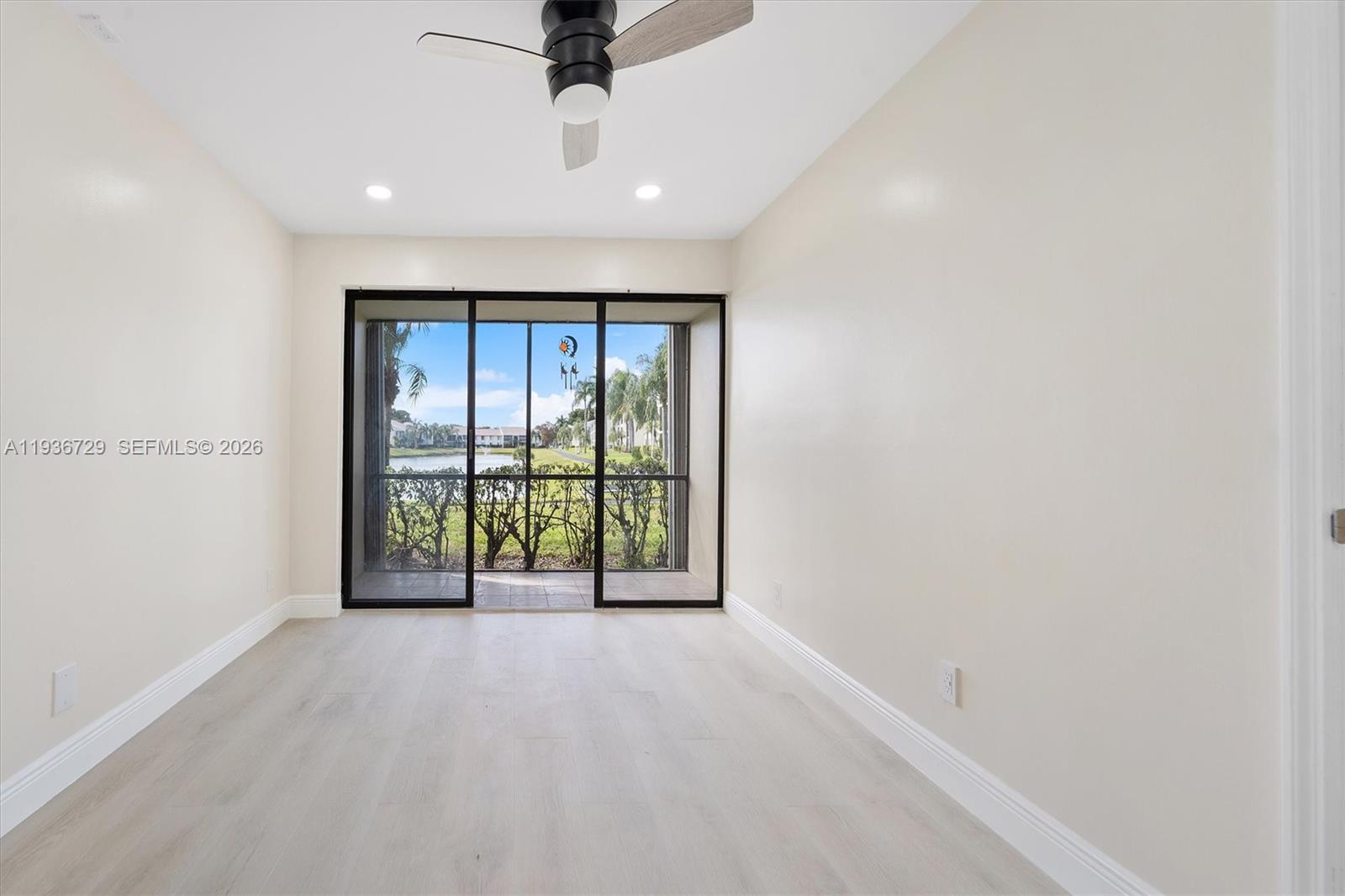 PALM CLUB VILLAGE II COND - Residential