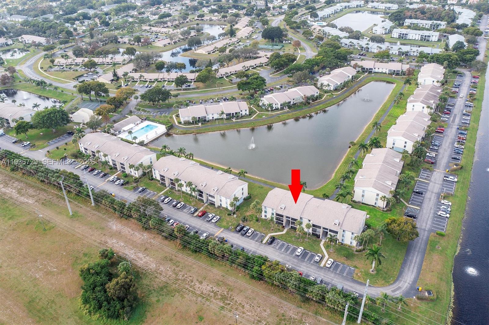 PALM CLUB VILLAGE II COND - Residential