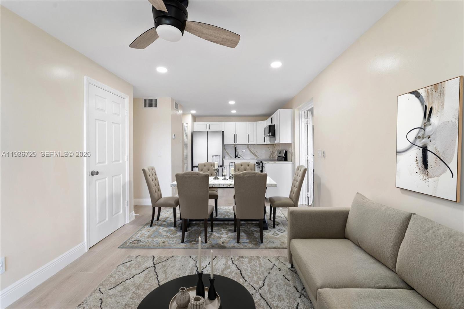 PALM CLUB VILLAGE II COND - Residential