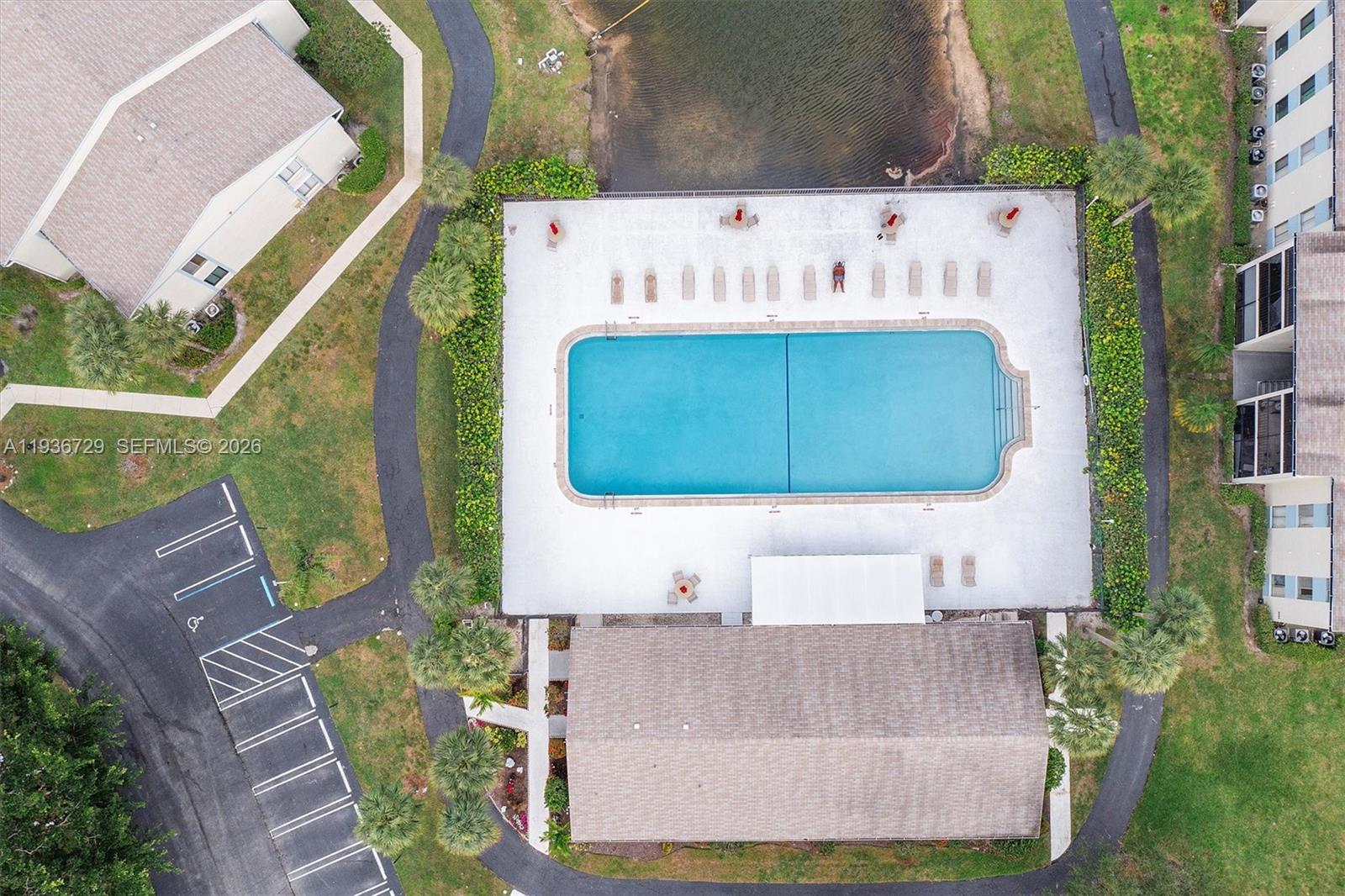 PALM CLUB VILLAGE II COND - Residential