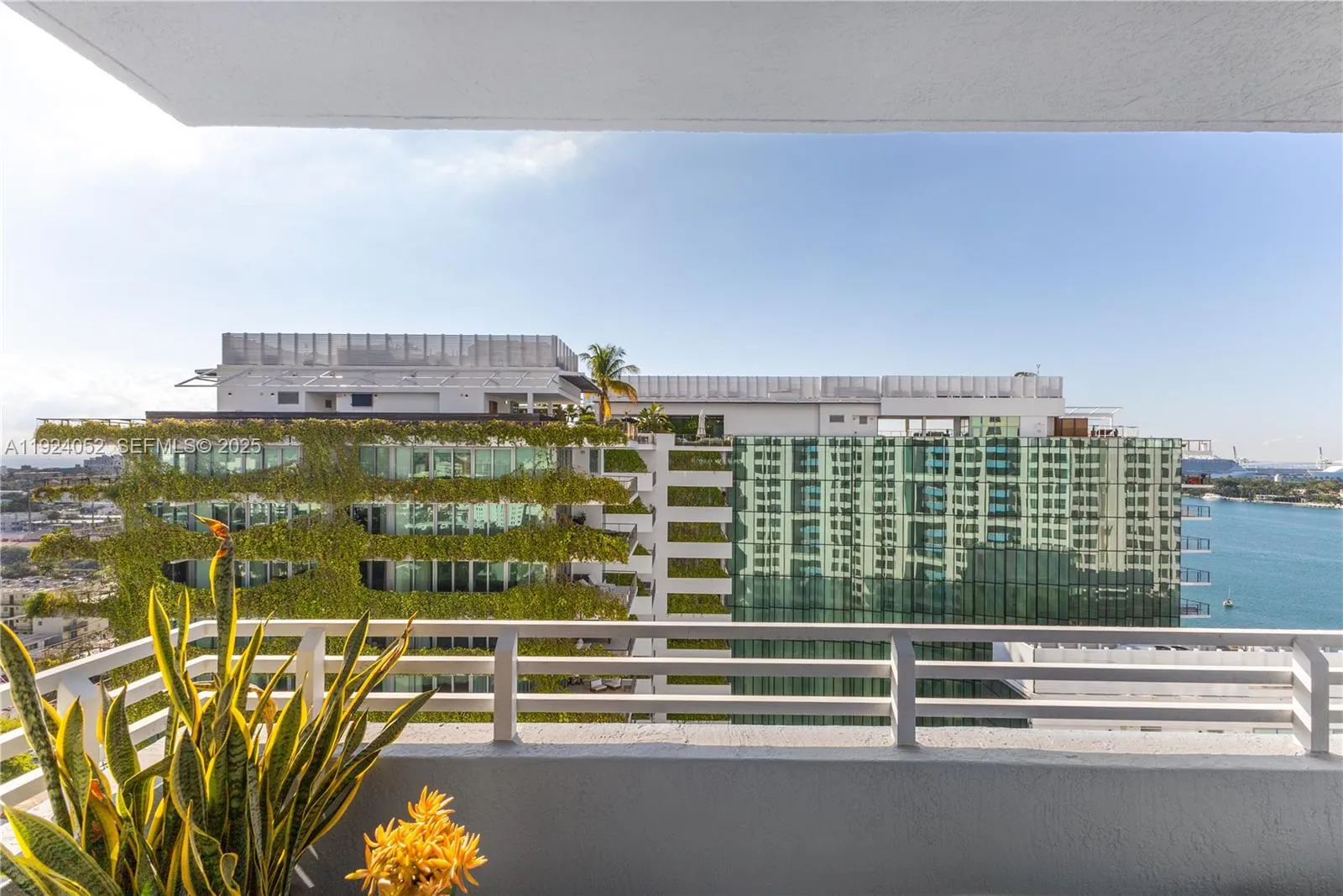 Miami Beach, Florida 33139, United States, 1 Bedroom Bedrooms, ,1 BathroomBathrooms,Residential,Active,254179