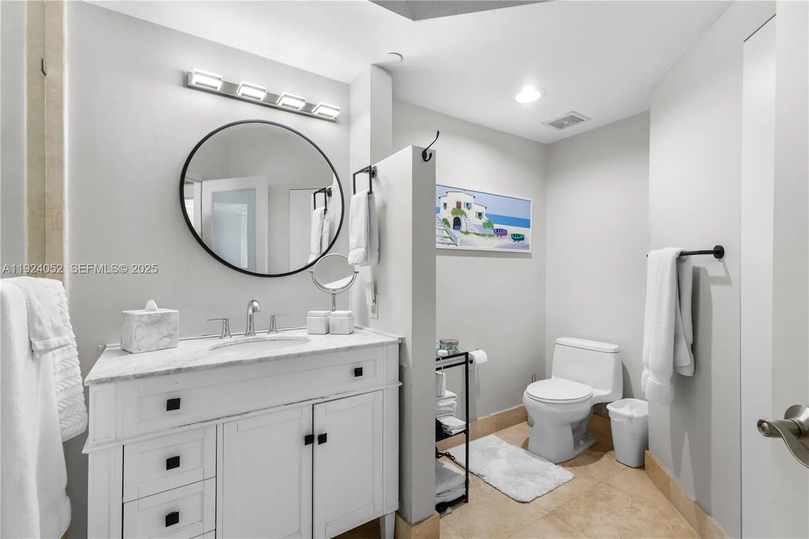 Miami Beach, Florida 33139, United States, 1 Bedroom Bedrooms, ,1 BathroomBathrooms,Residential,Active,254179