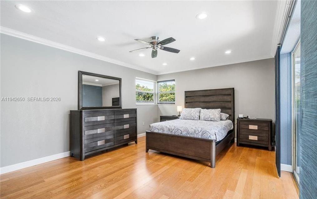 HOLLYWOOD HILLS - Residential Lease