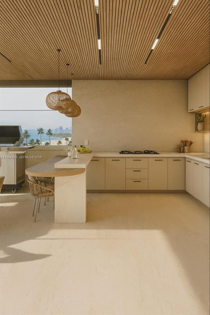 HOLLYWOOD CENTRAL BEACH - Residential