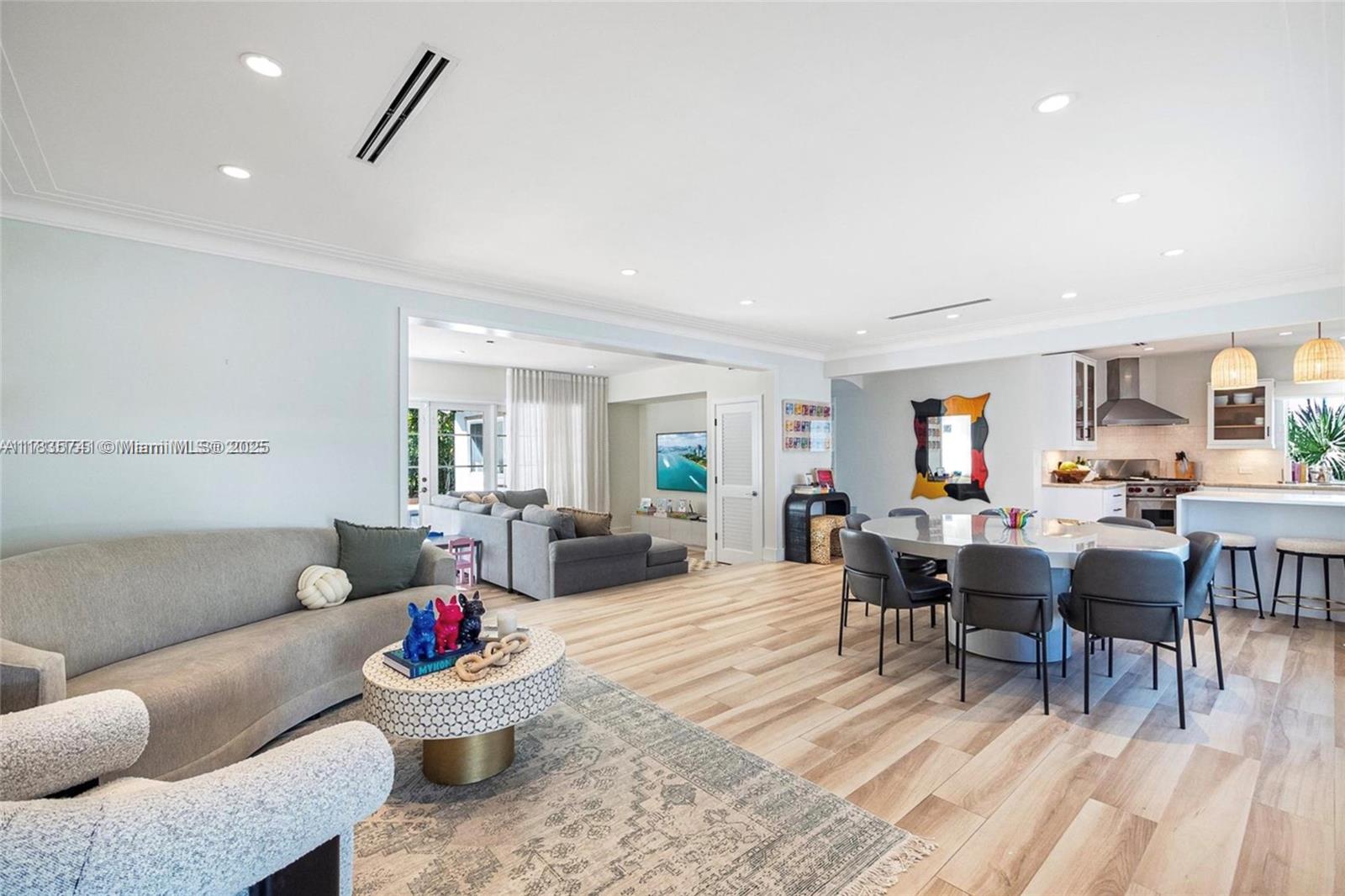 BAY HARBOR ISLAND - Residential