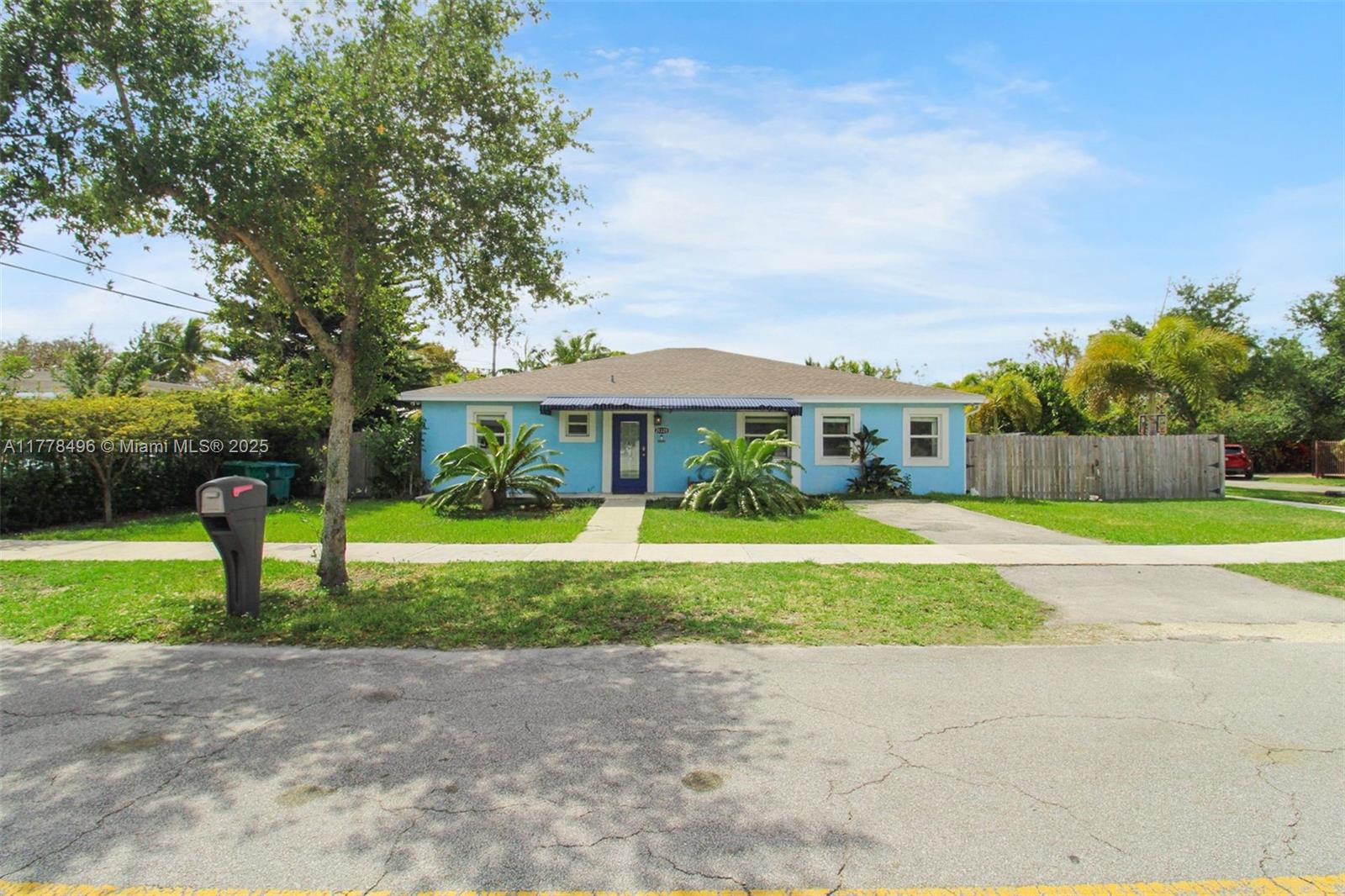 Property for Sale at 21320 Sw 102nd Ct, Cutler Bay, Miami-Dade County, Florida - Bedrooms: 5 
Bathrooms: 3  - $620,000