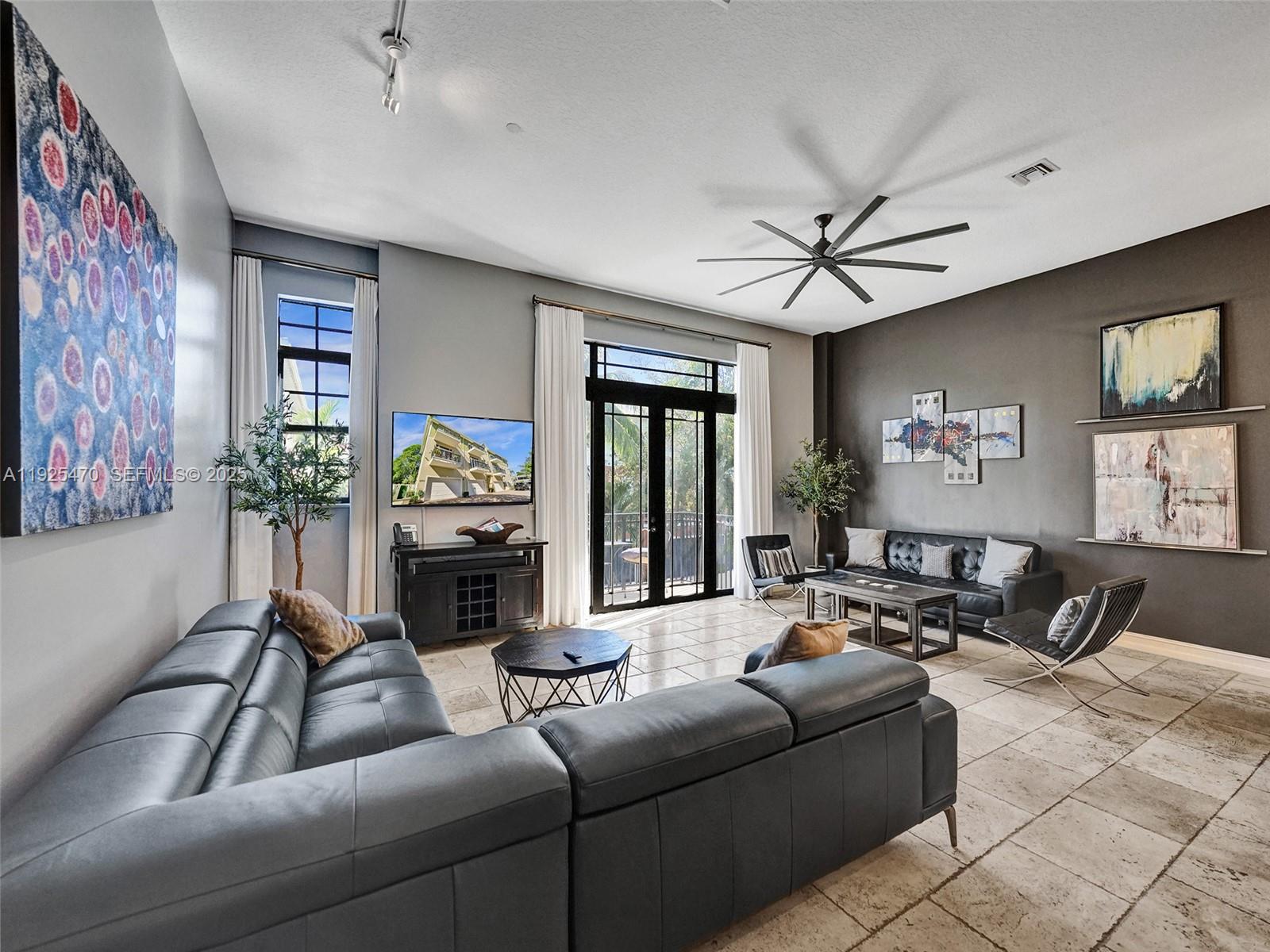 PARKTOWN OF WILTON MANORS - Residential Lease