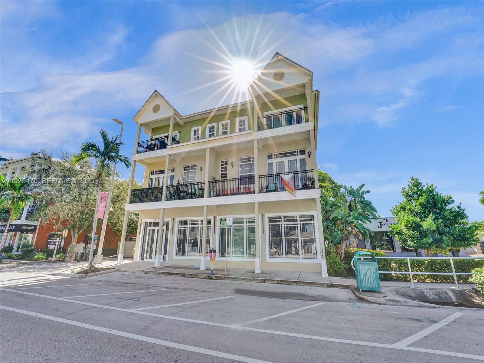 PARKTOWN OF WILTON MANORS - Residential Lease