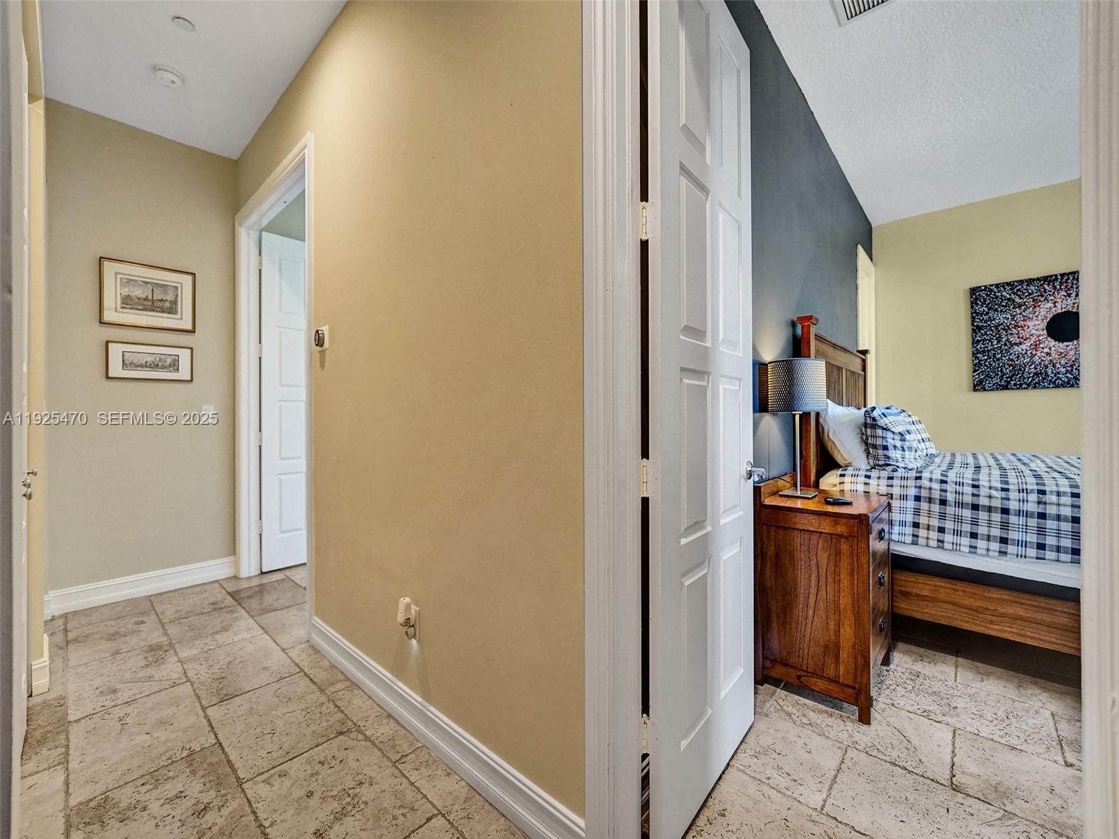 PARKTOWN OF WILTON MANORS - Residential Lease