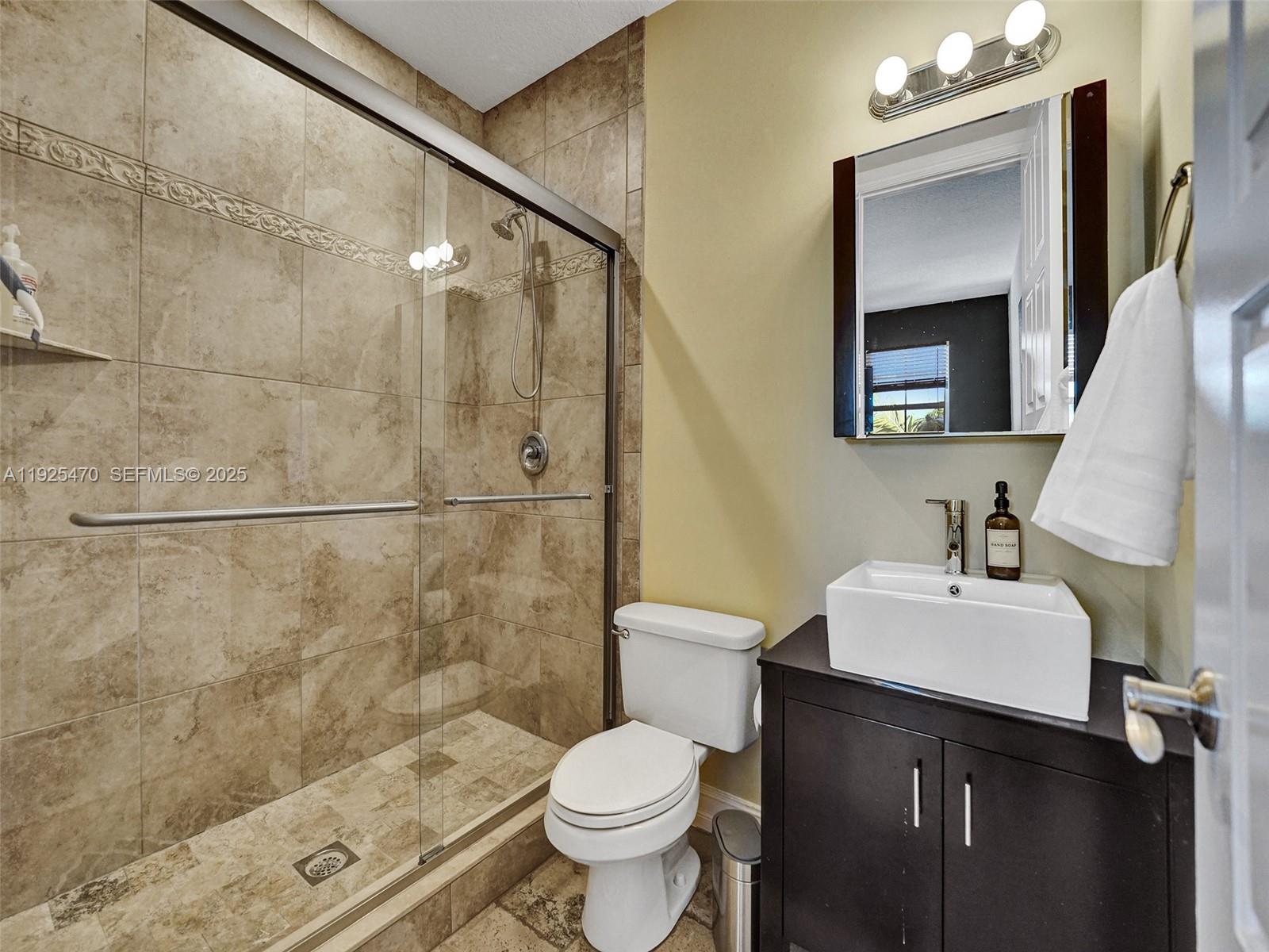 PARKTOWN OF WILTON MANORS - Residential Lease