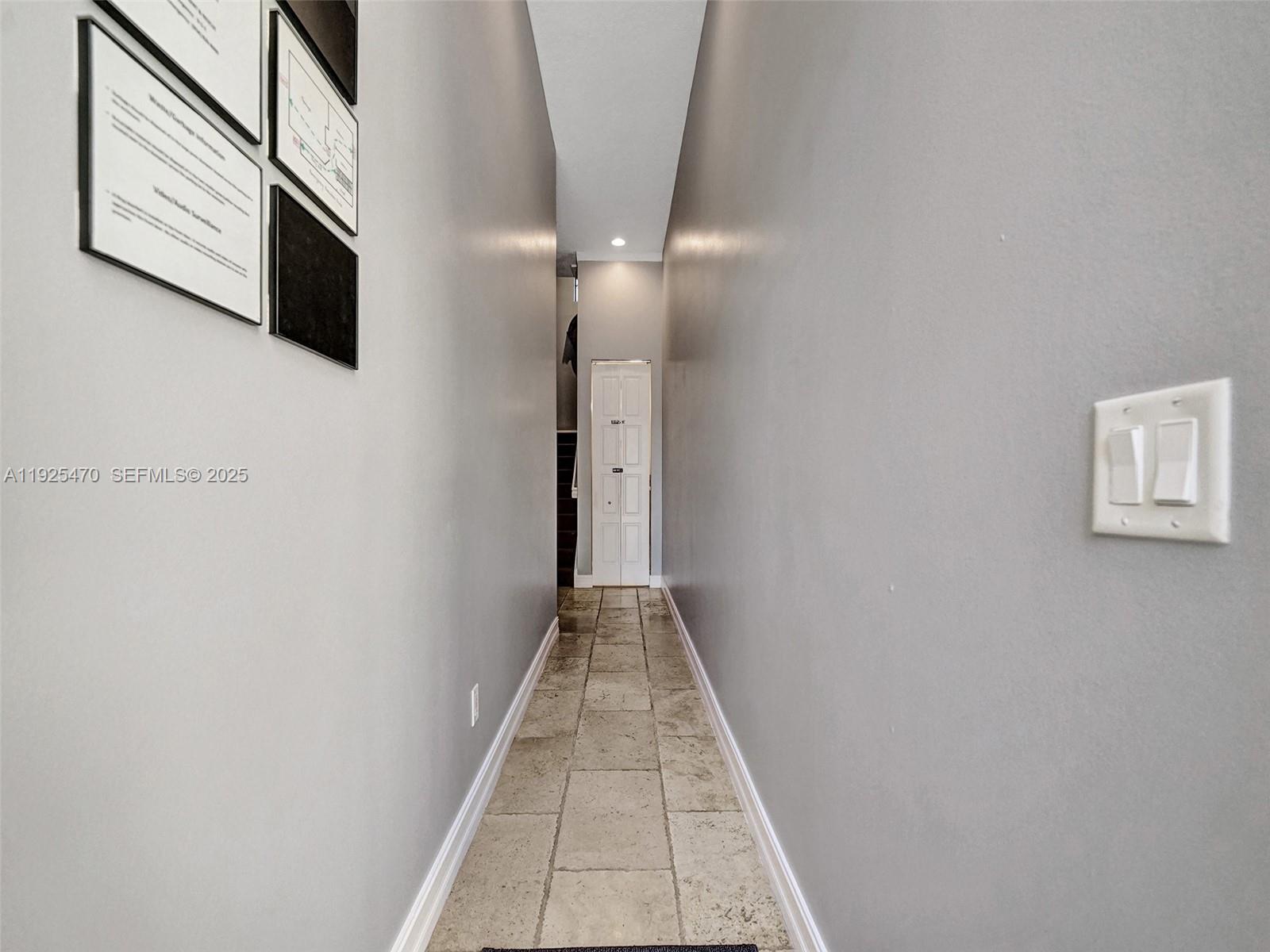 PARKTOWN OF WILTON MANORS - Residential Lease