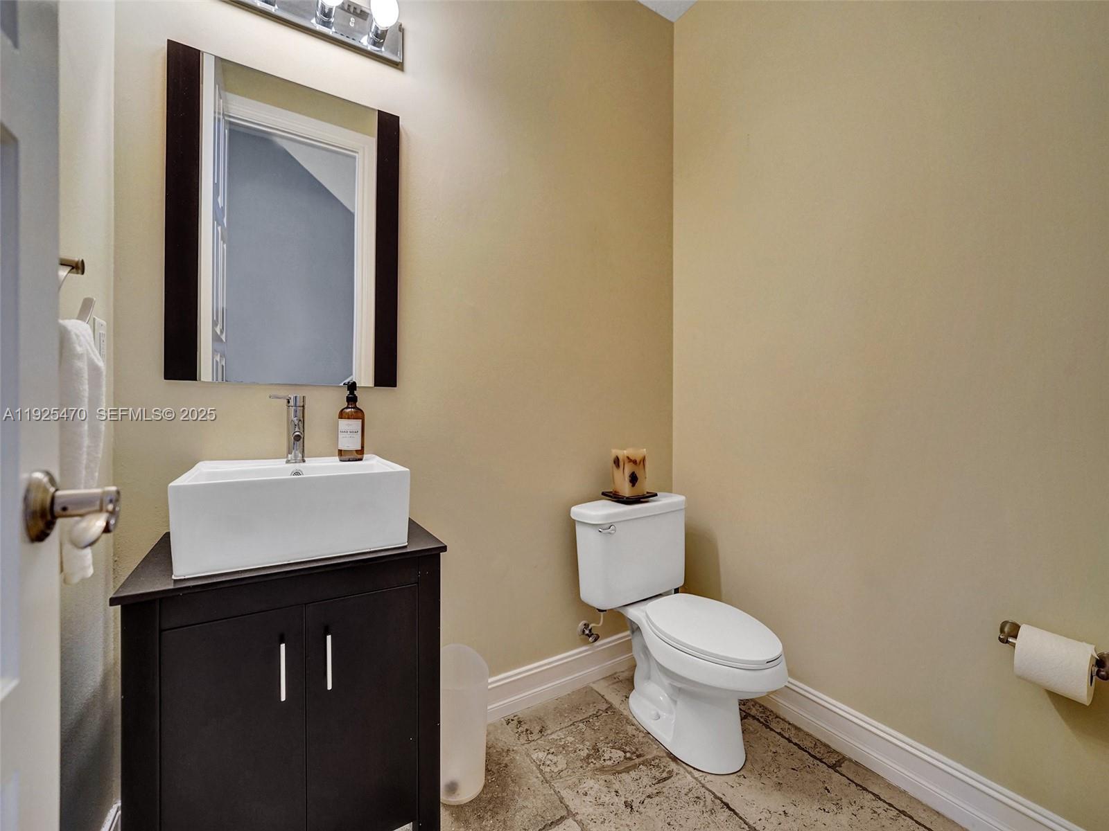 PARKTOWN OF WILTON MANORS - Residential Lease