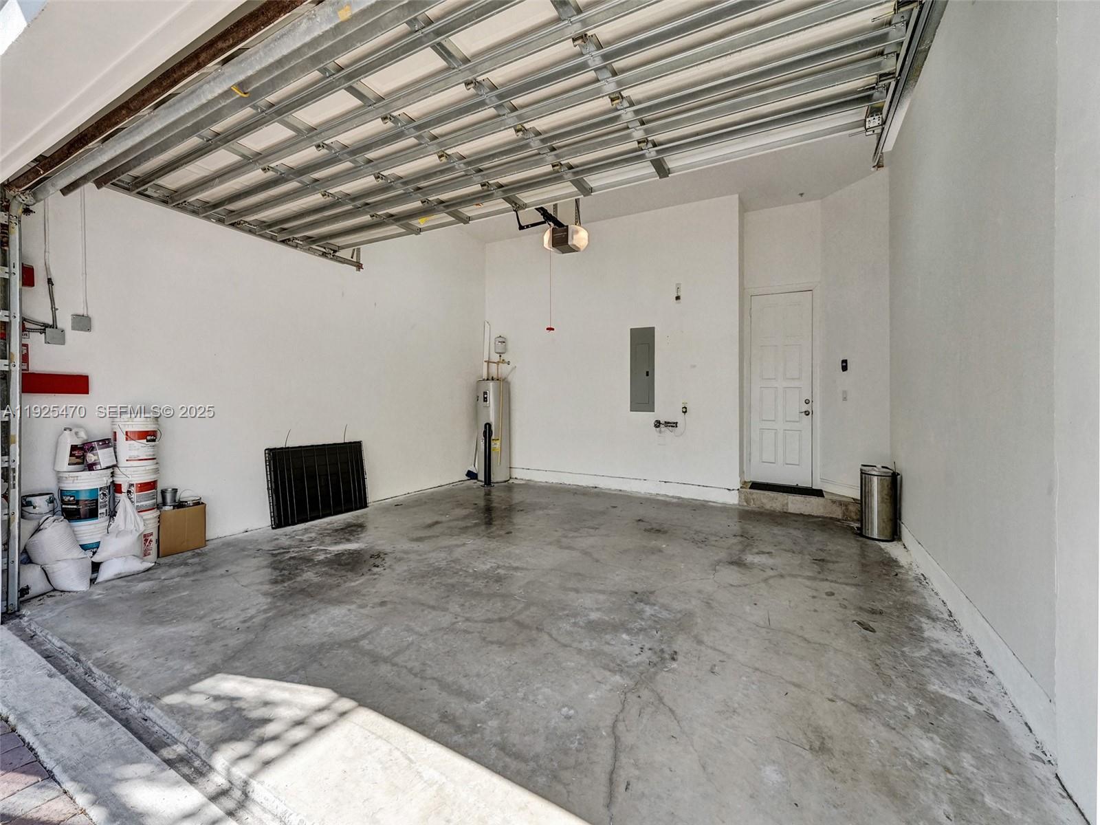 PARKTOWN OF WILTON MANORS - Residential Lease