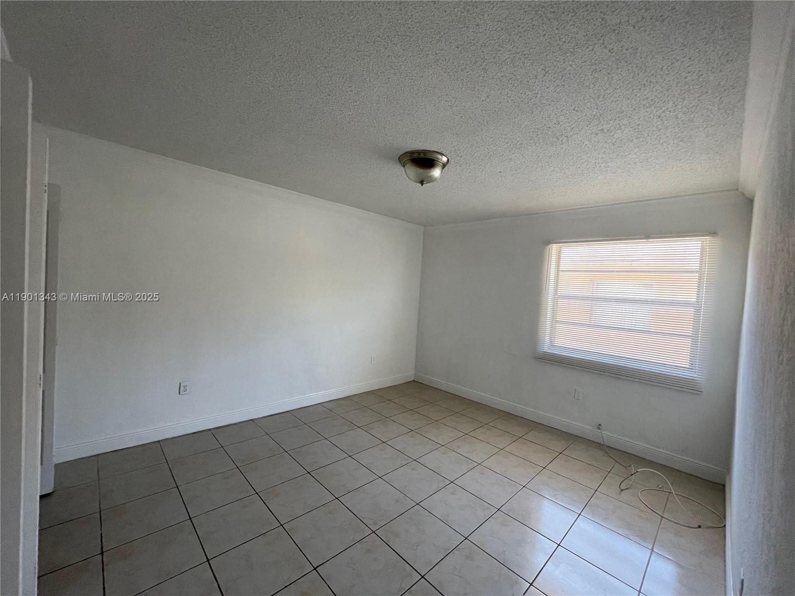 DIANE CONDO - Residential Lease