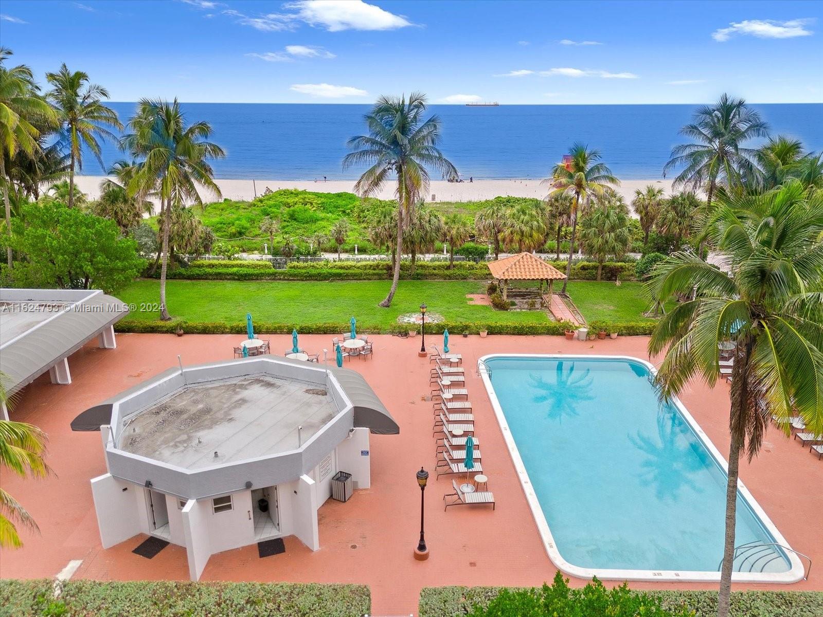 THE RIVIERA CONDO - Residential