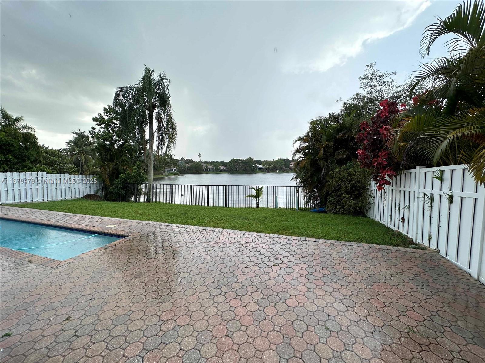 ROCK CREEK PH TWO - Residential Lease