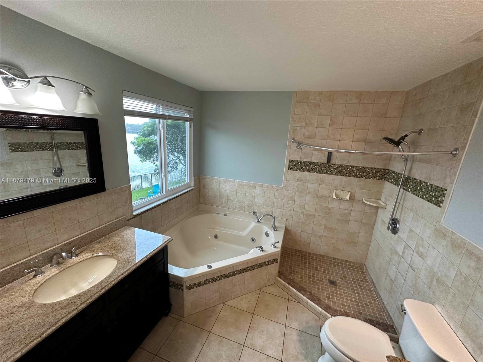 ROCK CREEK PH TWO - Residential Lease