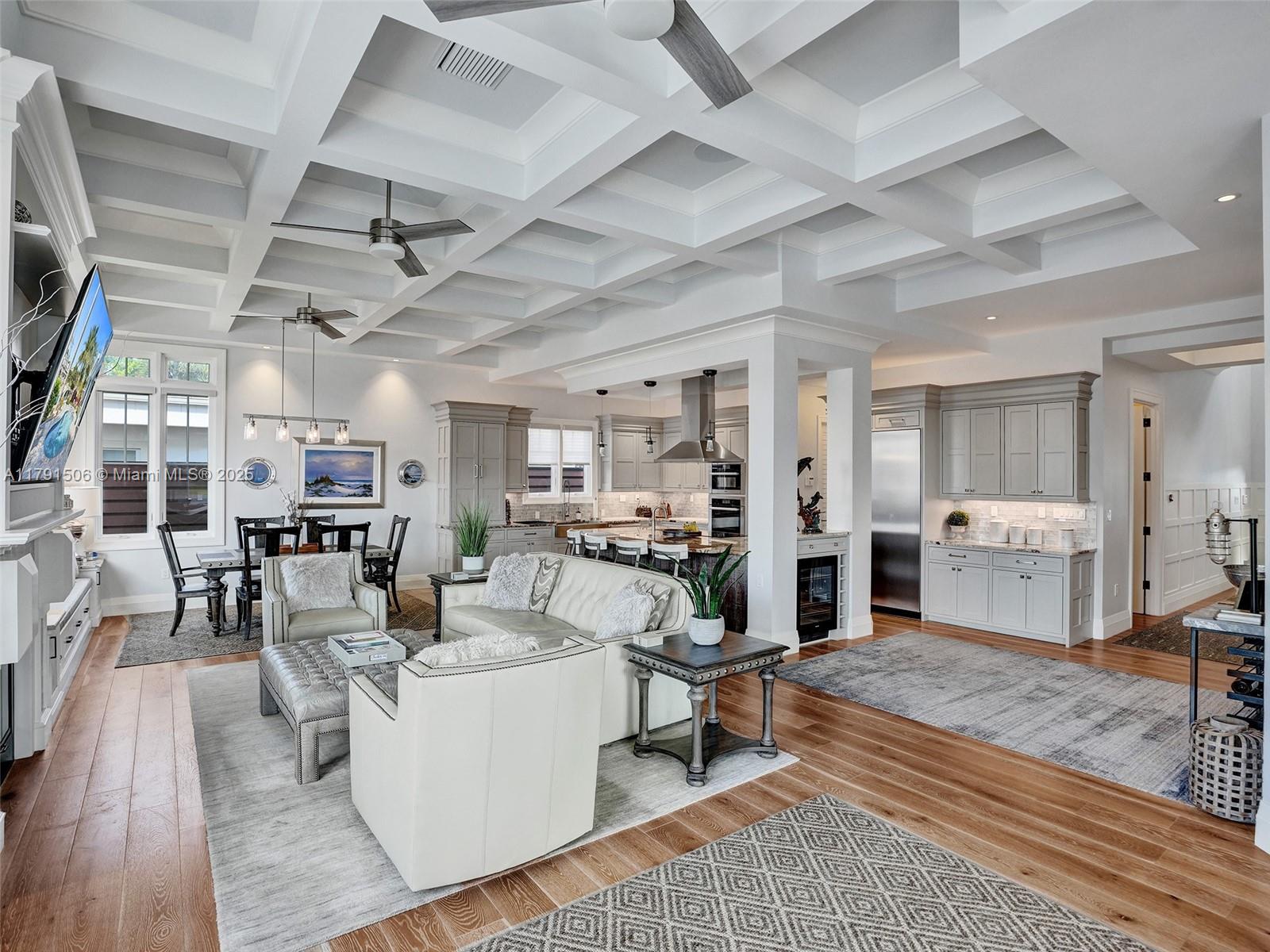 CORAL KEY VILLAS 5TH SEC - Residential