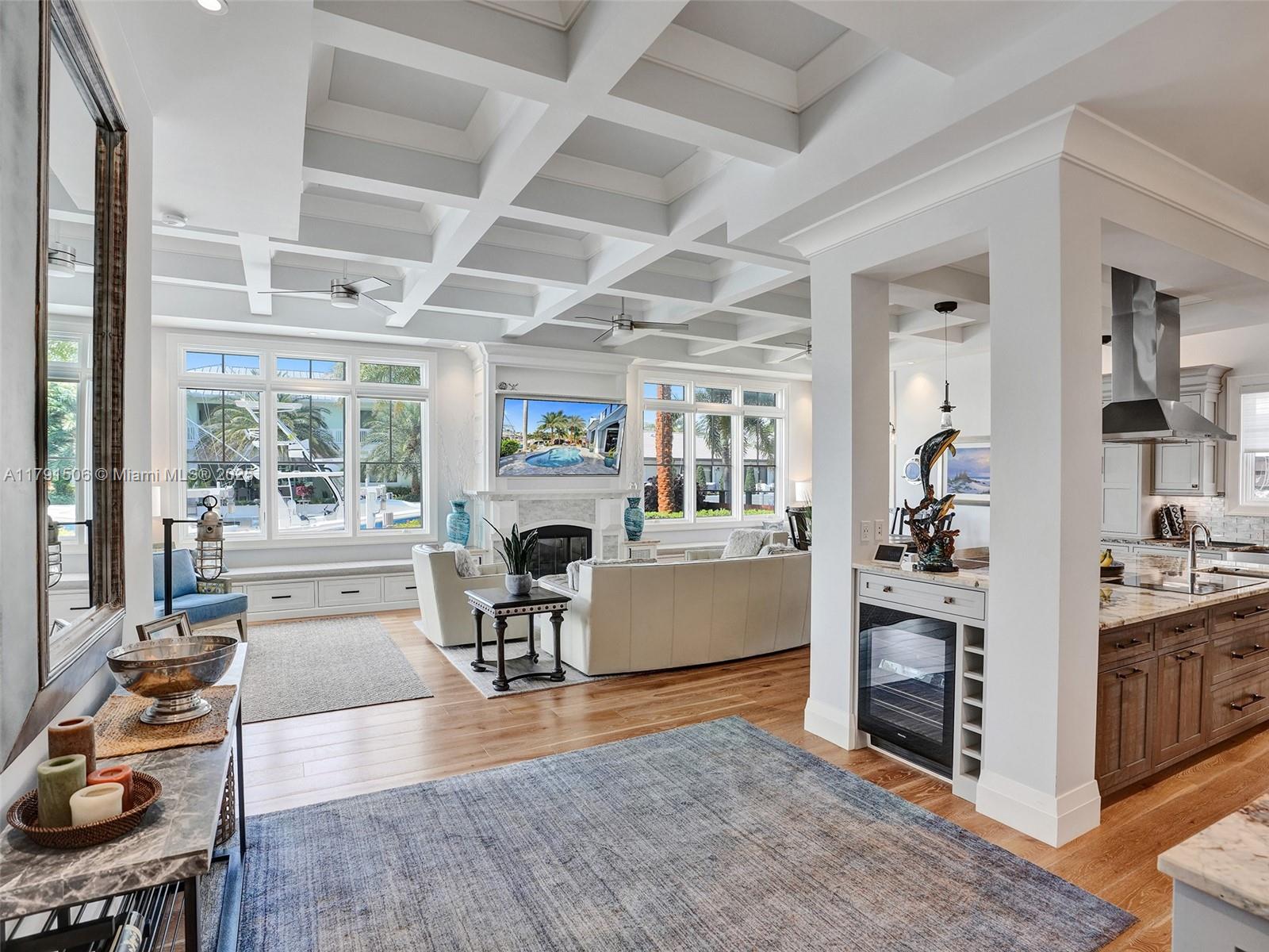 CORAL KEY VILLAS 5TH SEC - Residential