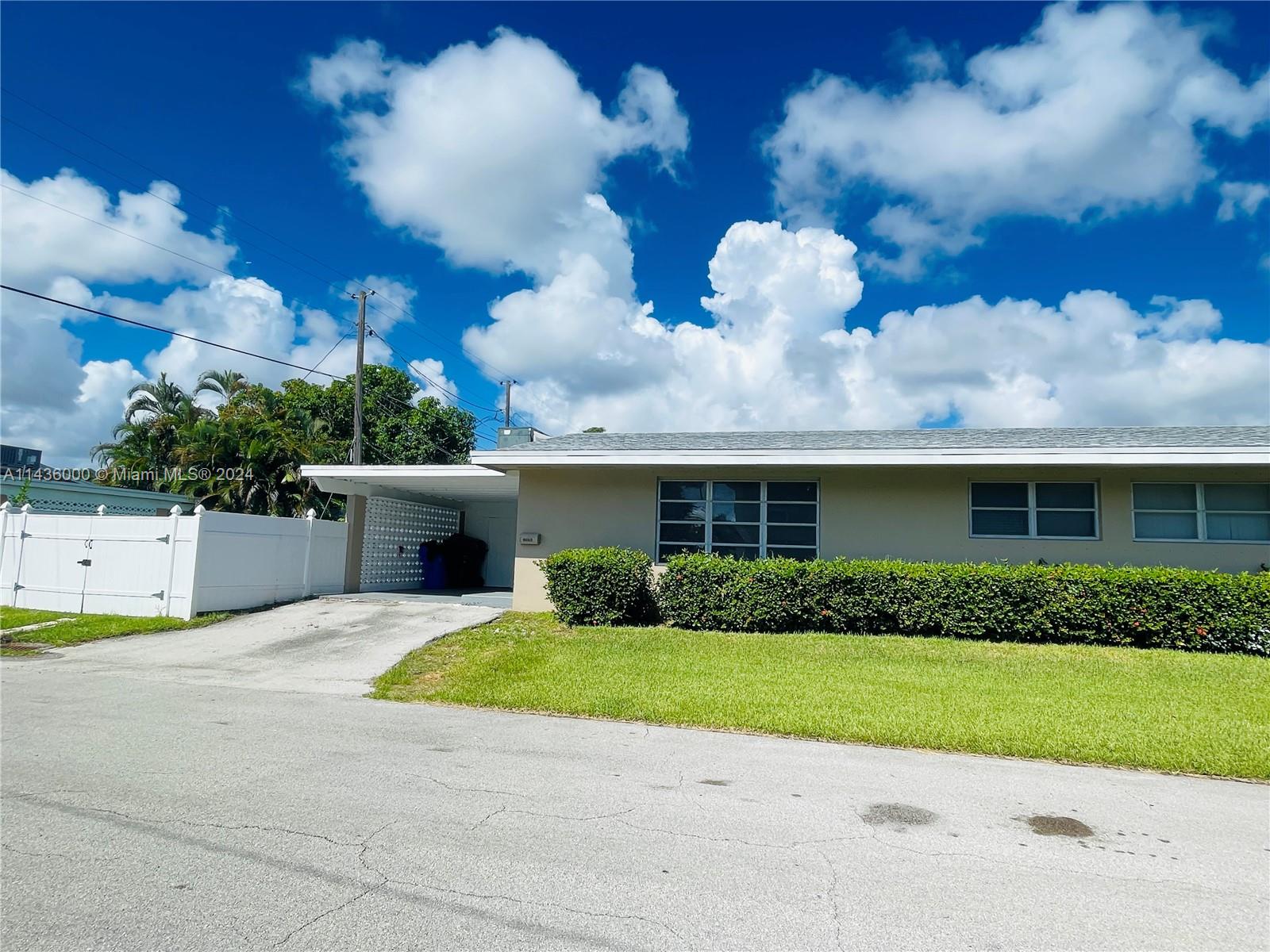 Half Duplex 2/2 with Carport. Ready to Move-In. Great location, East of US-1. Spacious rooms, Updated Master Bath, Laminate and Ceramic Flooring, Newer appliances, Recently Painted. Central A/C. Washer and Dryer. Pet ok with $300 Non-refundable pet fee. Minimum 6 months Lease. NO Subleasing. Close to Hollywood Beach Golf Club Courses, Margaritaville, Hollywood Beach & Hollywood Boardwalk. Close to Downtown Hollywood, Publix, new Young Circle, Holland park and Fort Lauderdale Airport. With Furniture $2,650