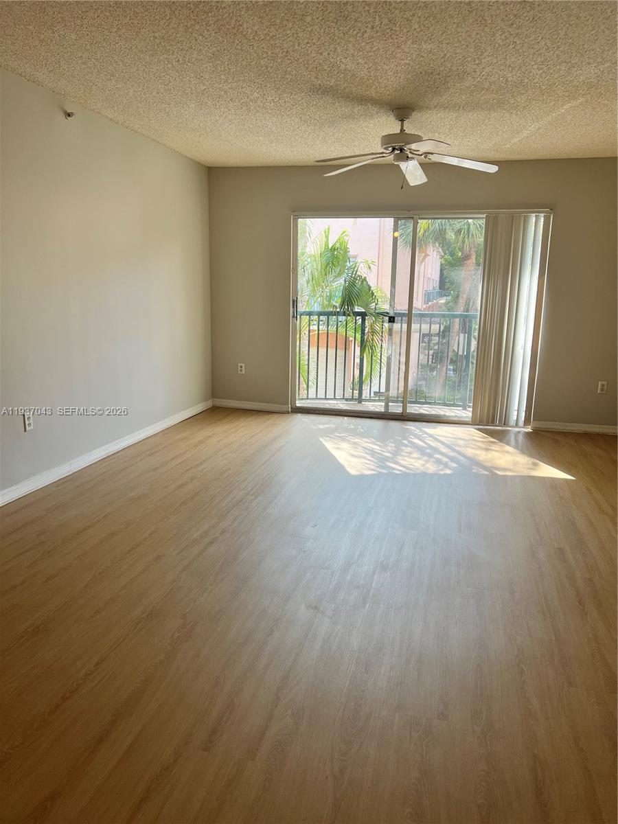 2033 SE 10th Ave 605