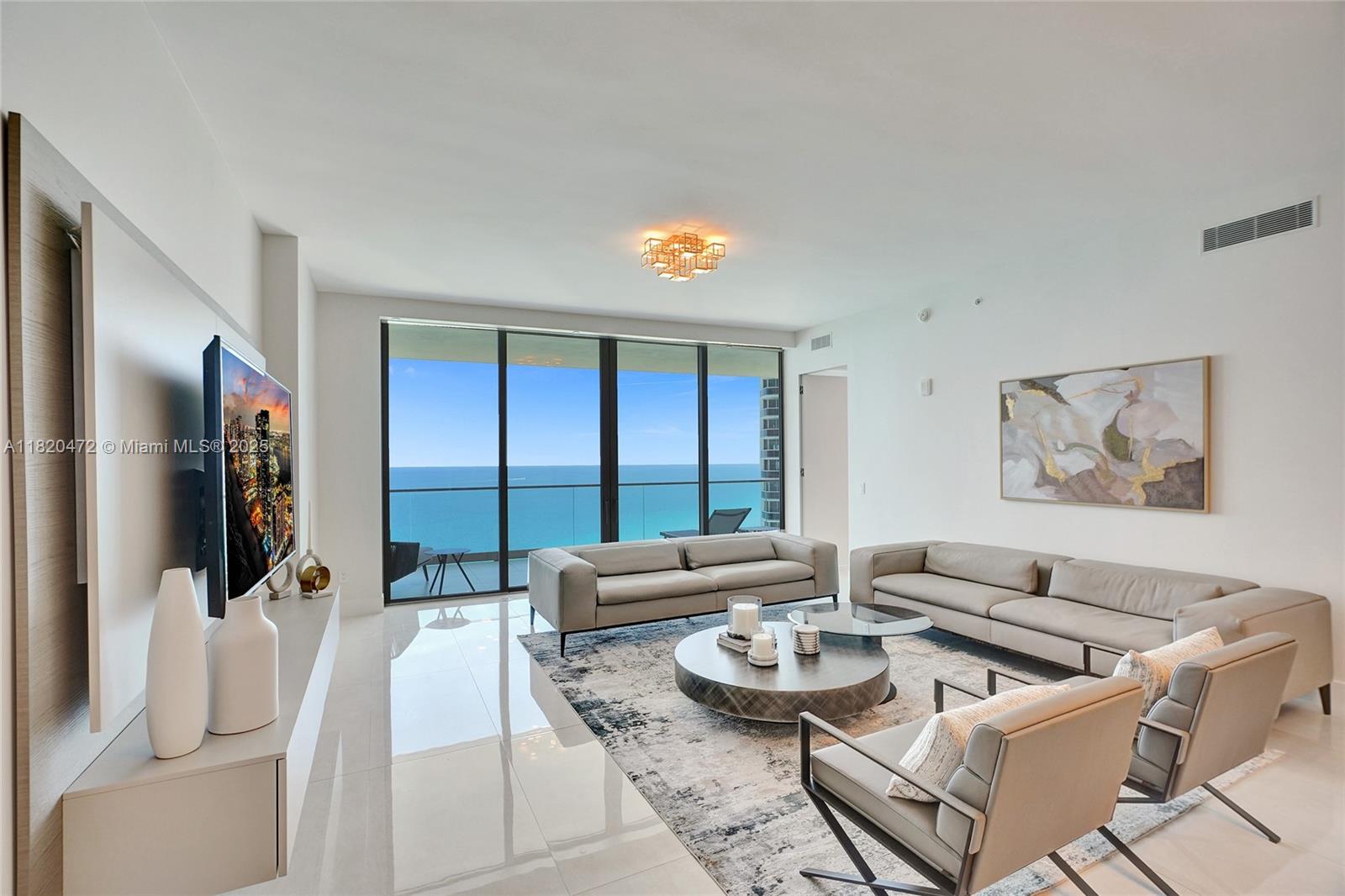 18975 Collins Ave 2303