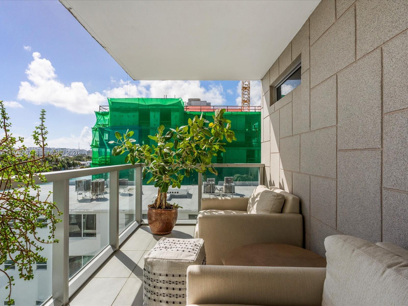 BAY HARBOR ISLANDS - Residential