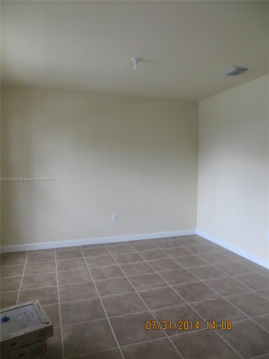 ARAGON - Residential Lease