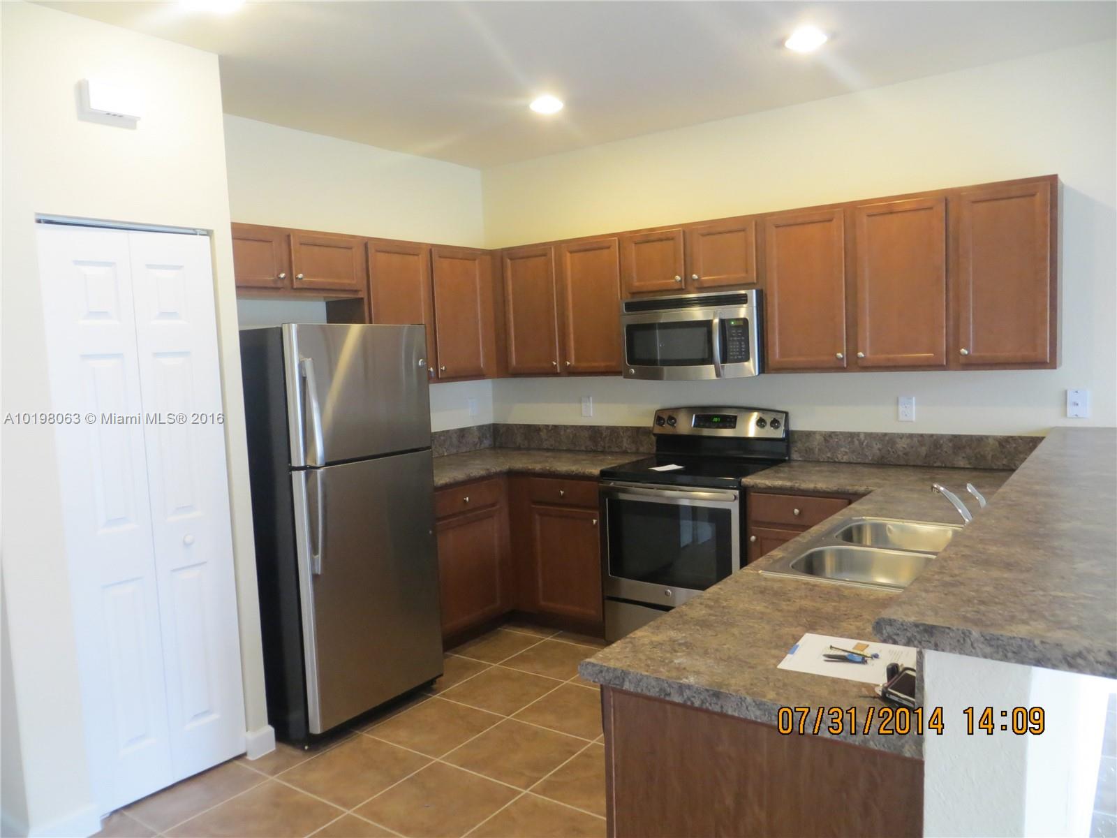 ARAGON - Residential Lease