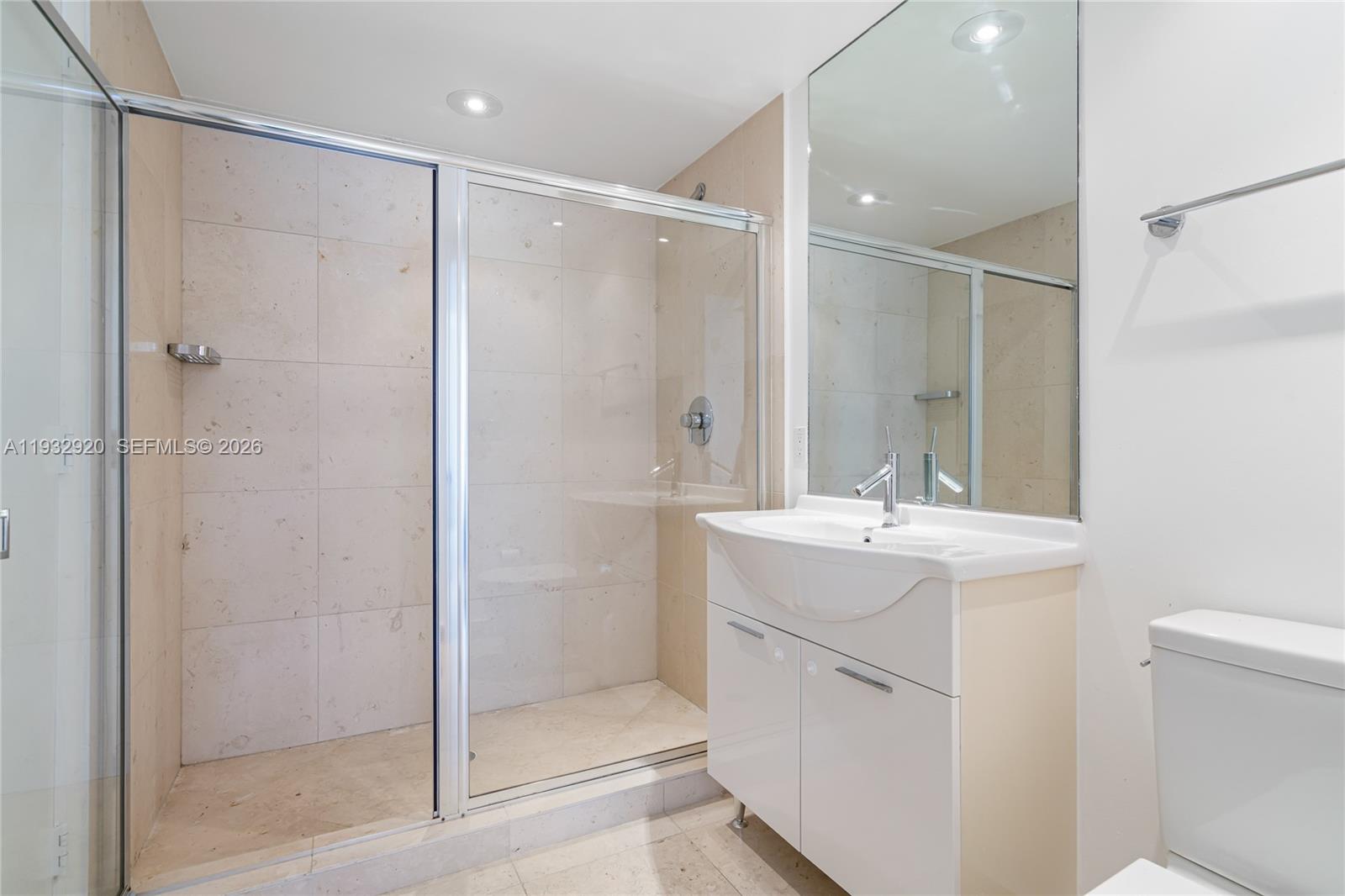 ICON BRICKELL - Residential