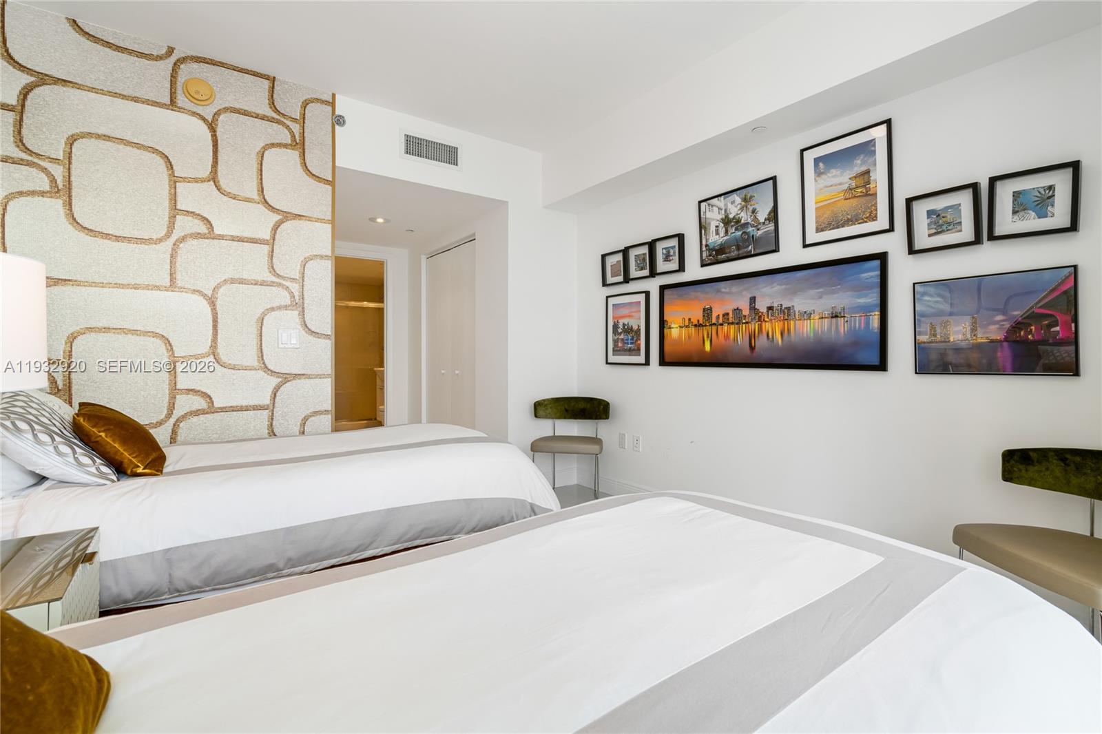 ICON BRICKELL - Residential