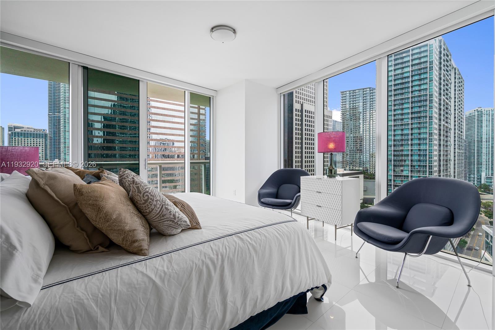 ICON BRICKELL - Residential