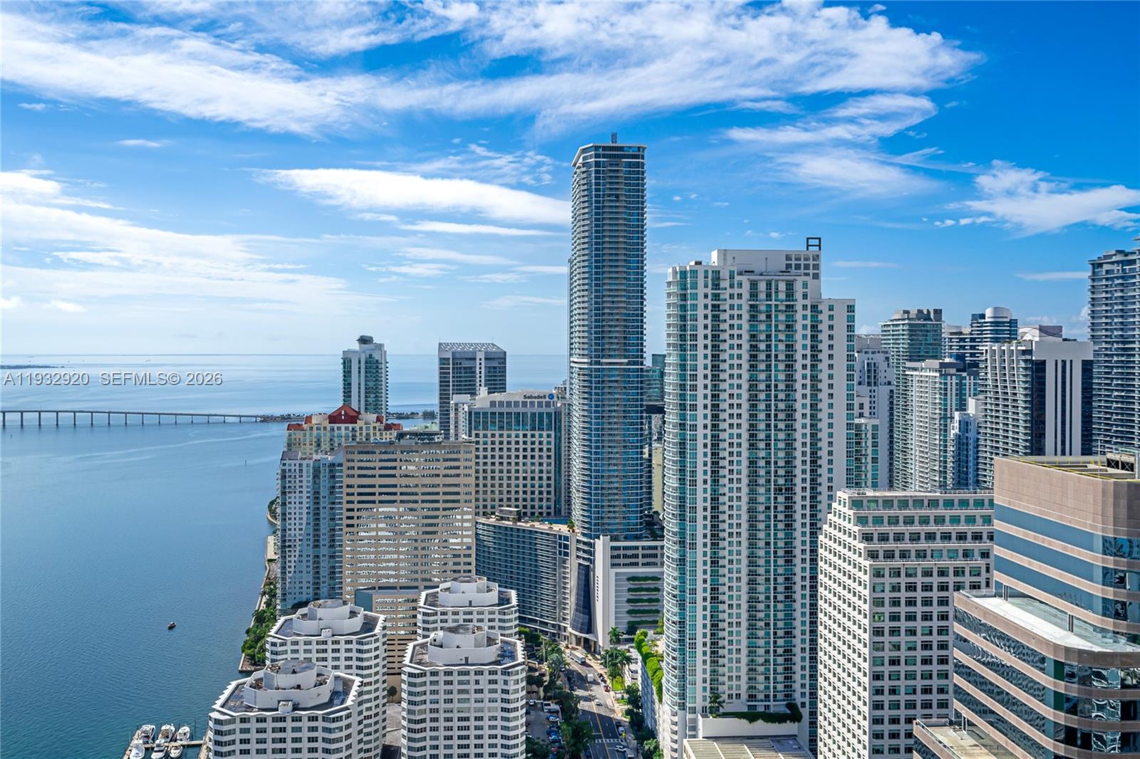 ICON BRICKELL - Residential