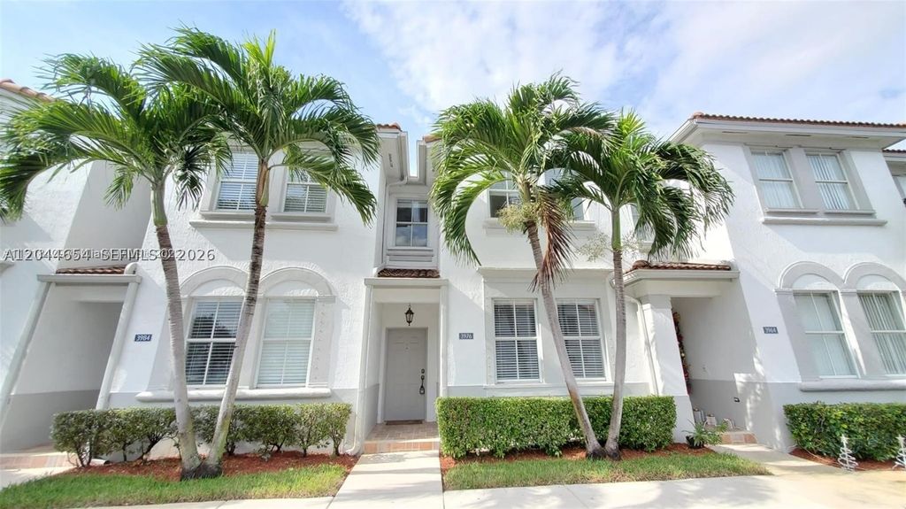 Photo of 3976 SW 157th Ave #219, Miramar, FL 33027 (MLS # A12044654)