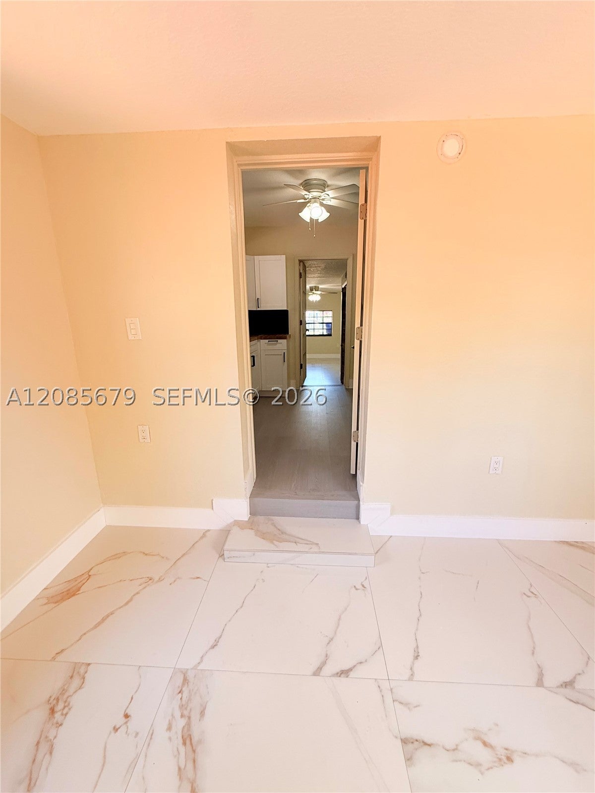 2424 SW 21st Ter 0