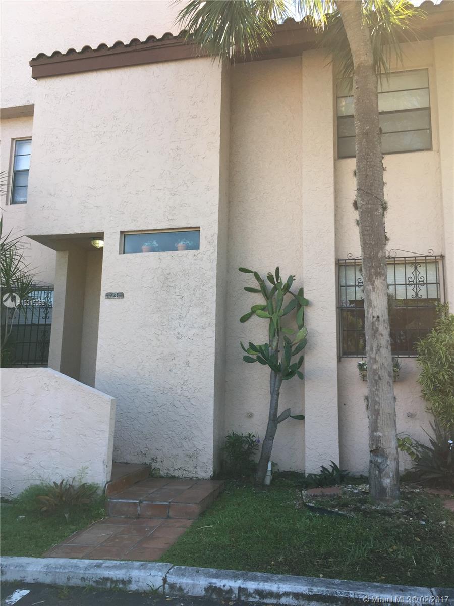 REDUCED FOR FAST SALE! Townhouse for sale in a quiet neighborhood. Bedrooms all in 2nd floor. A patio area for entertaining with views of the well-manicured green space. Perfect investment to rent or to live. Conveniently located close to Florida International University, Dolphin Expressway, Dolphin Mall, and Shopping Center. Don't miss this opportunity.