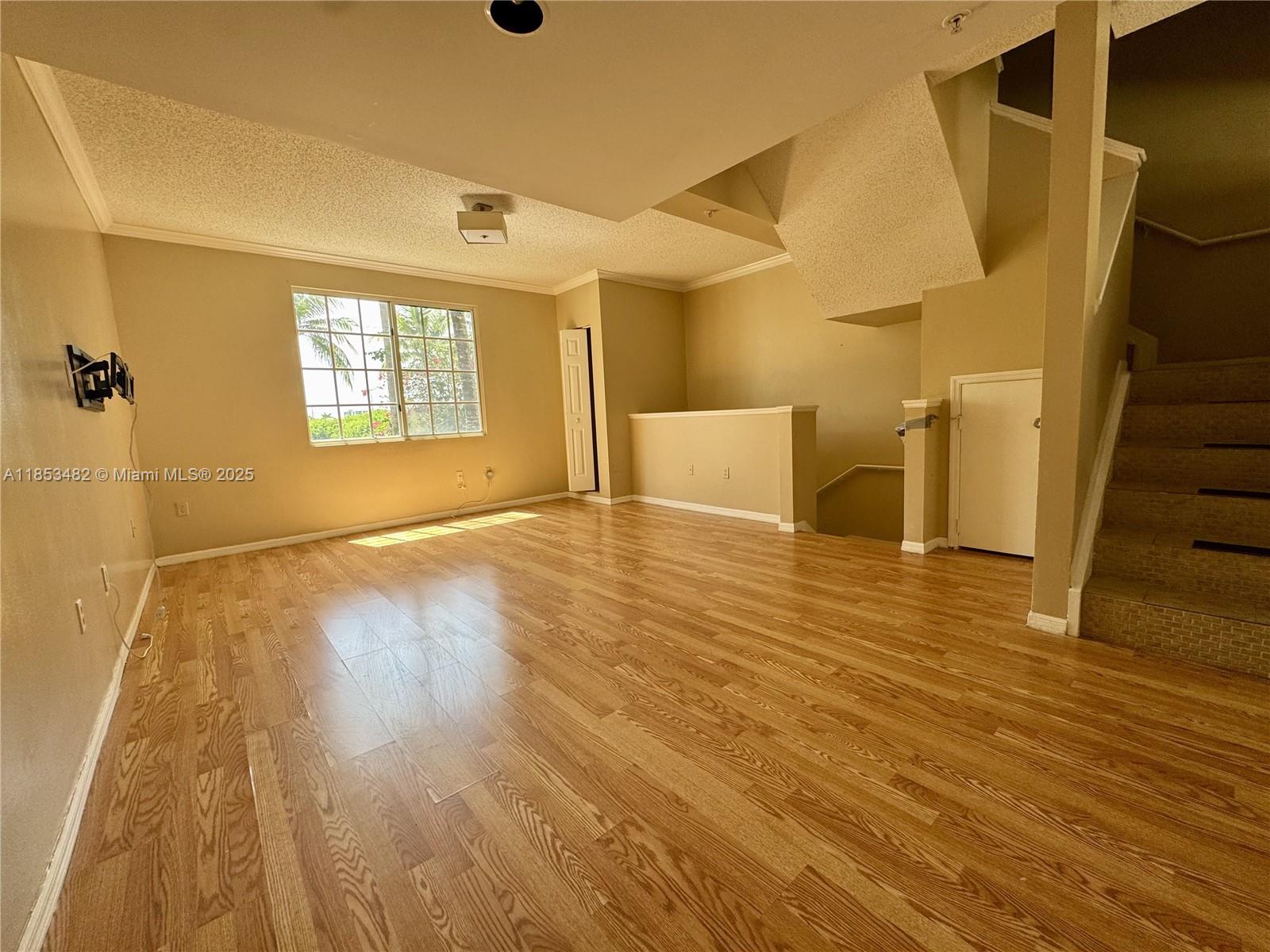 2801 NE 185th St 705