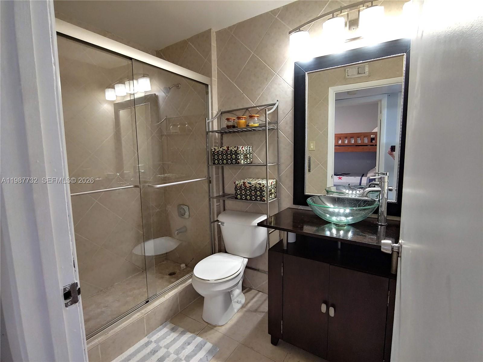 HAMMOCKS TRAILS CONDO - Residential Lease