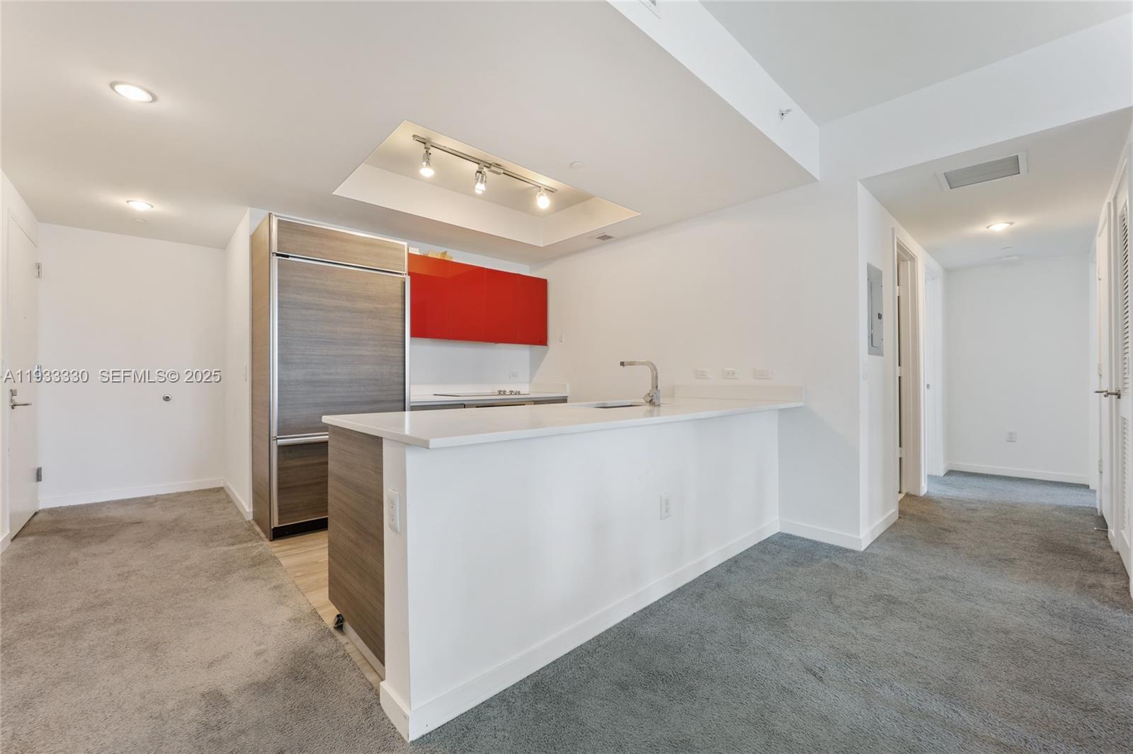 1100 MILLECENTO RESIDENCE - Residential