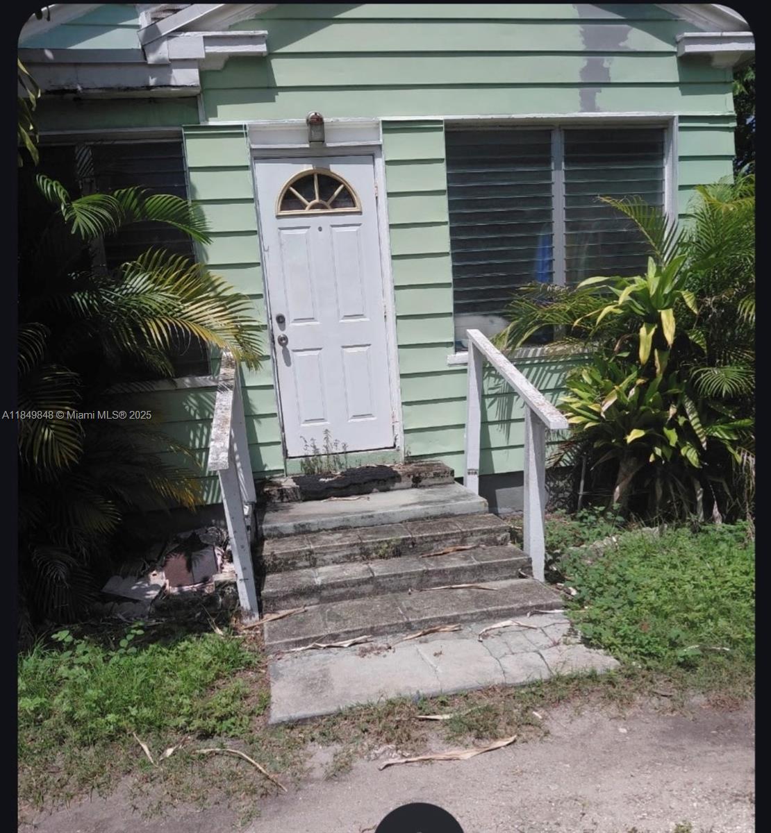 342 W Sagamore Ave