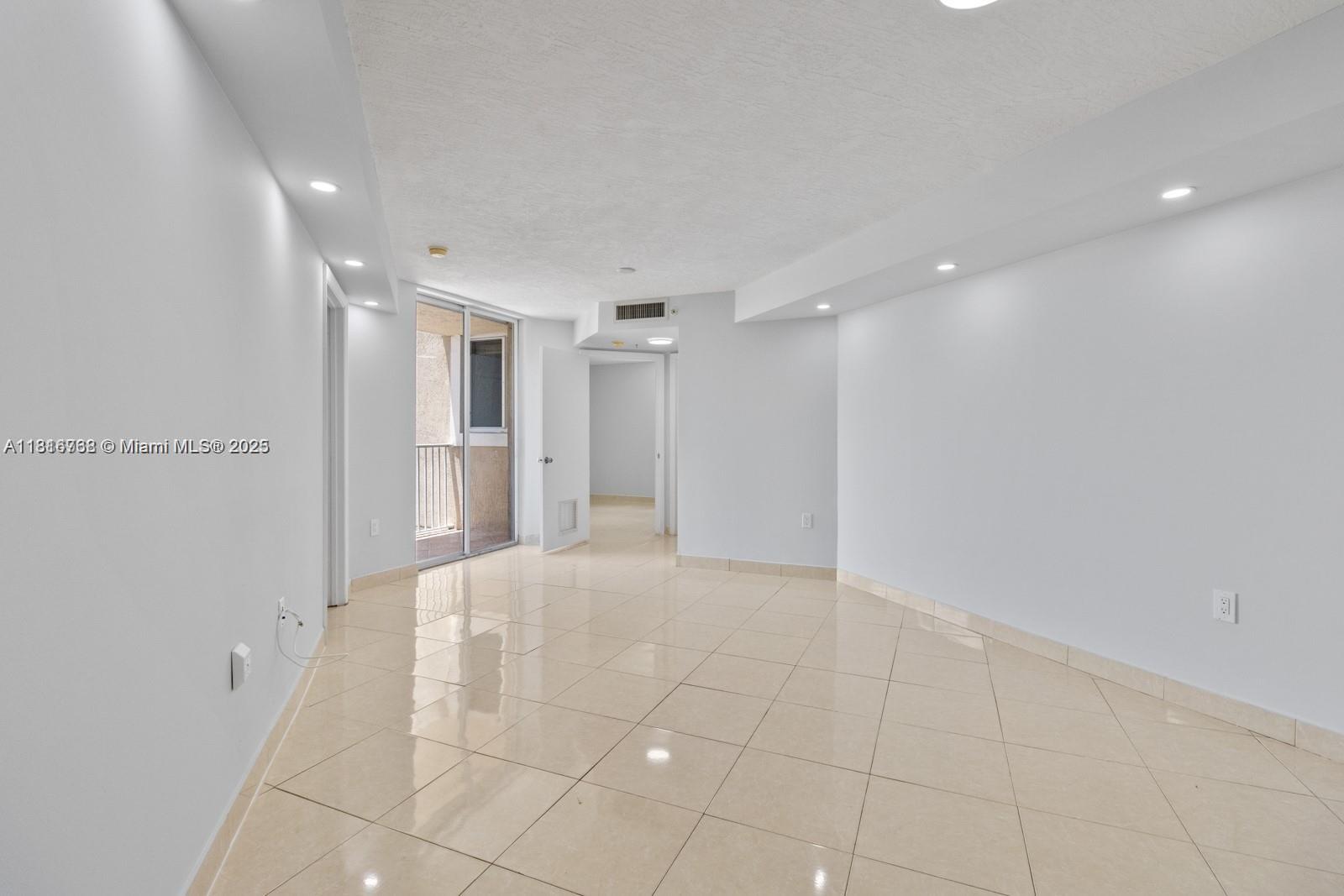 102 SW 6th Ave 406