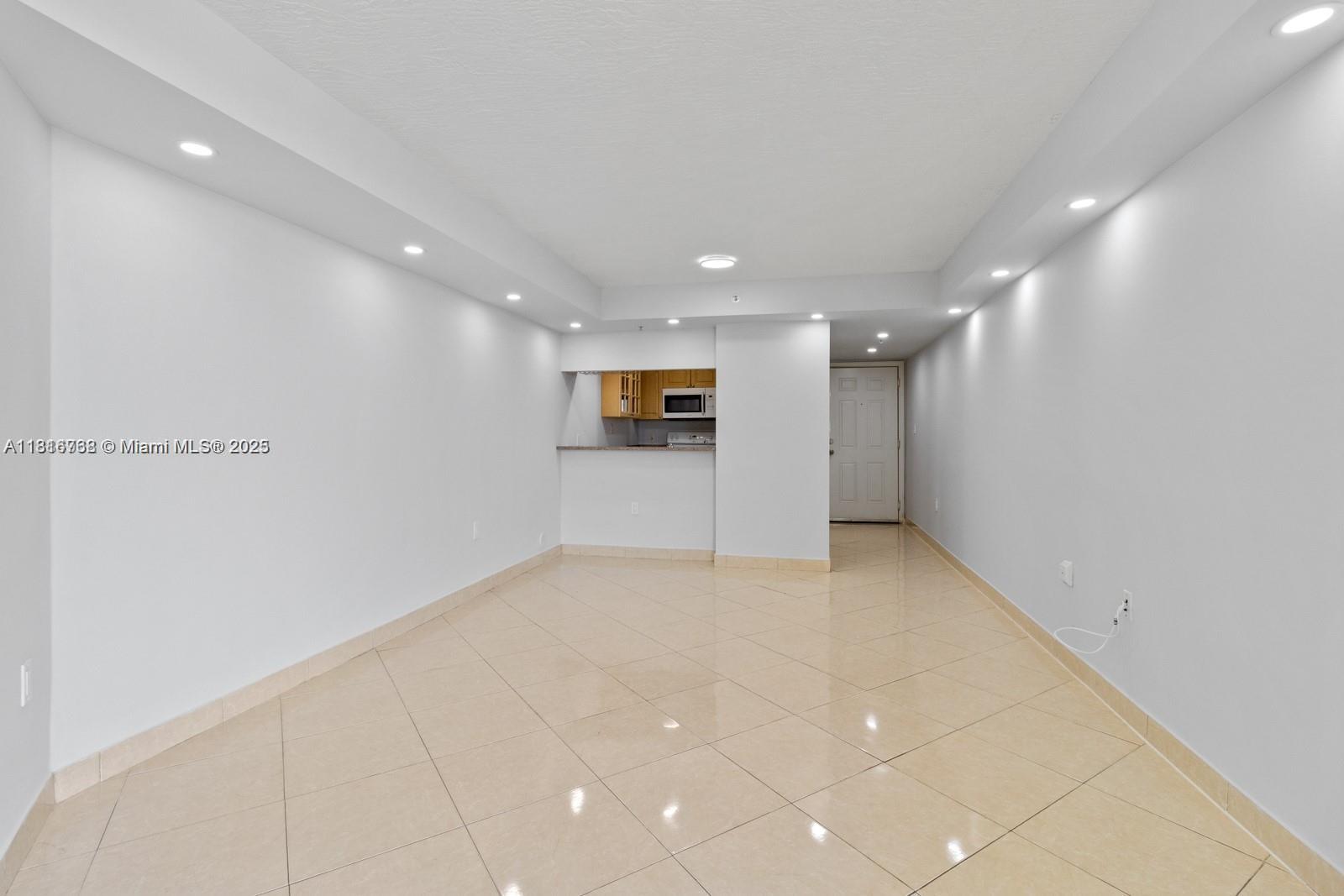 102 SW 6th Ave 406