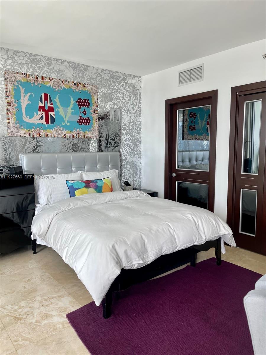 JADE RESIDENCES AT BRICKE - Residential