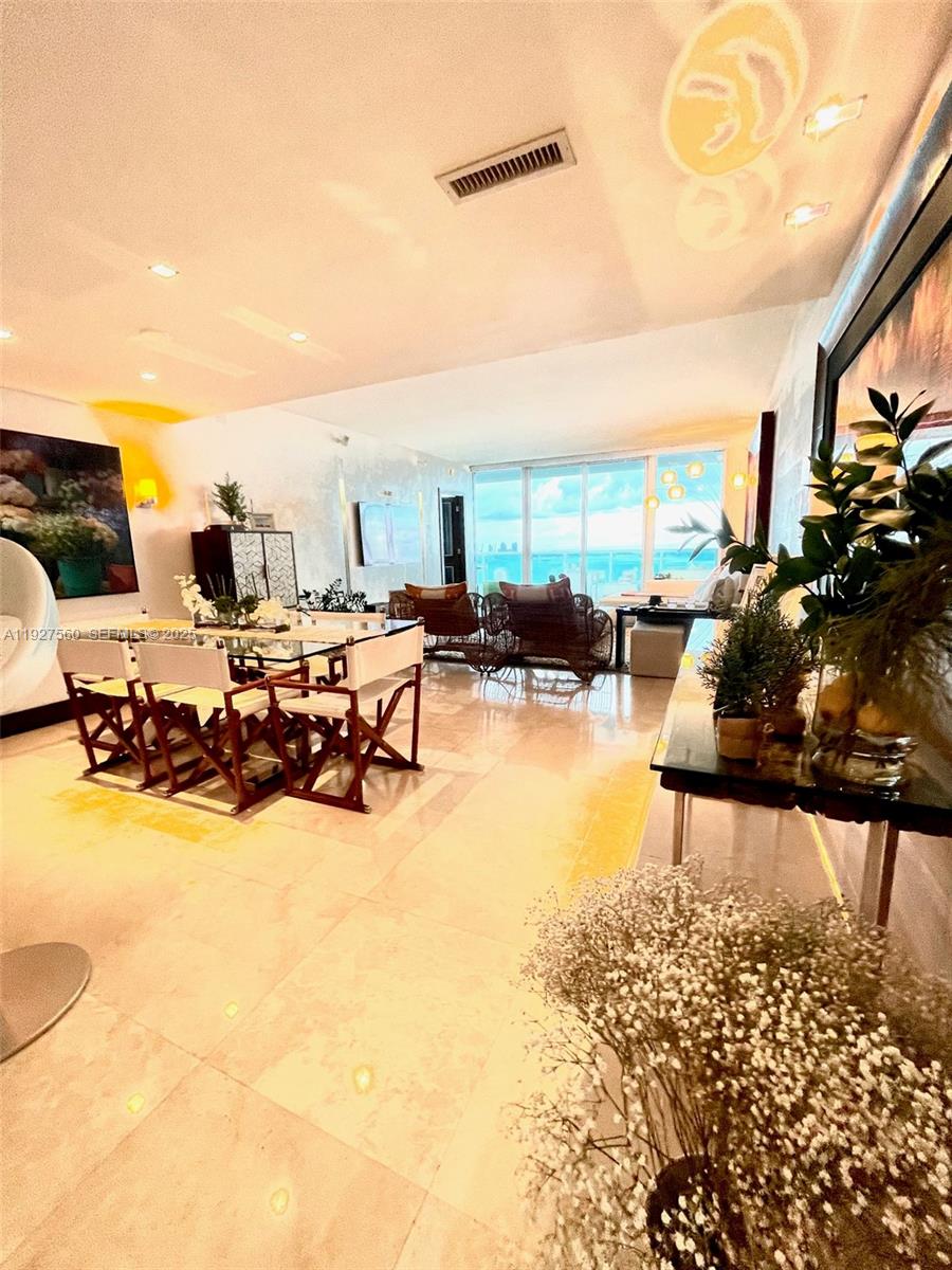 JADE RESIDENCES AT BRICKE - Residential