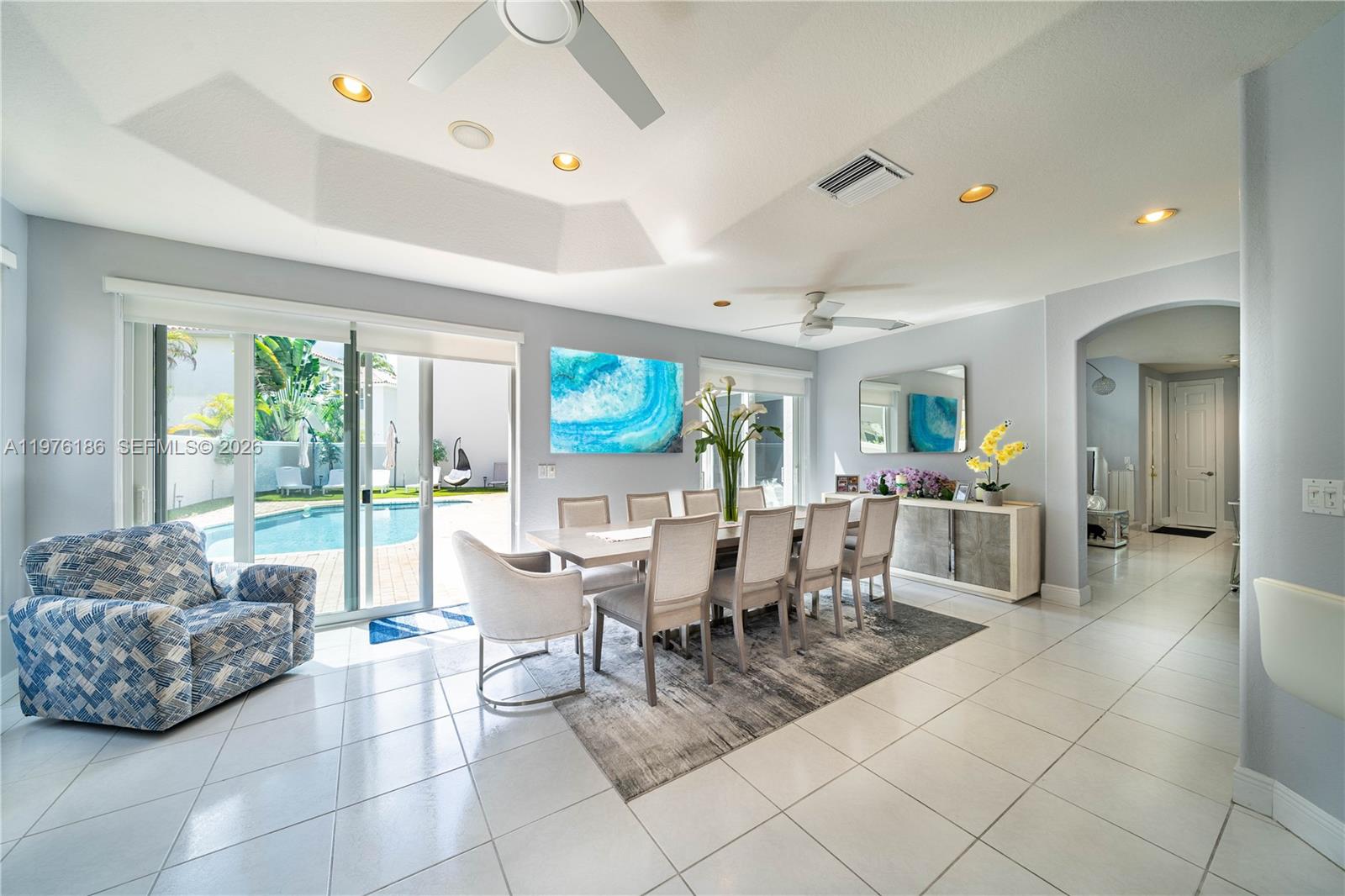 THREE ISLANDS 3RD SECTION - Residential Lease