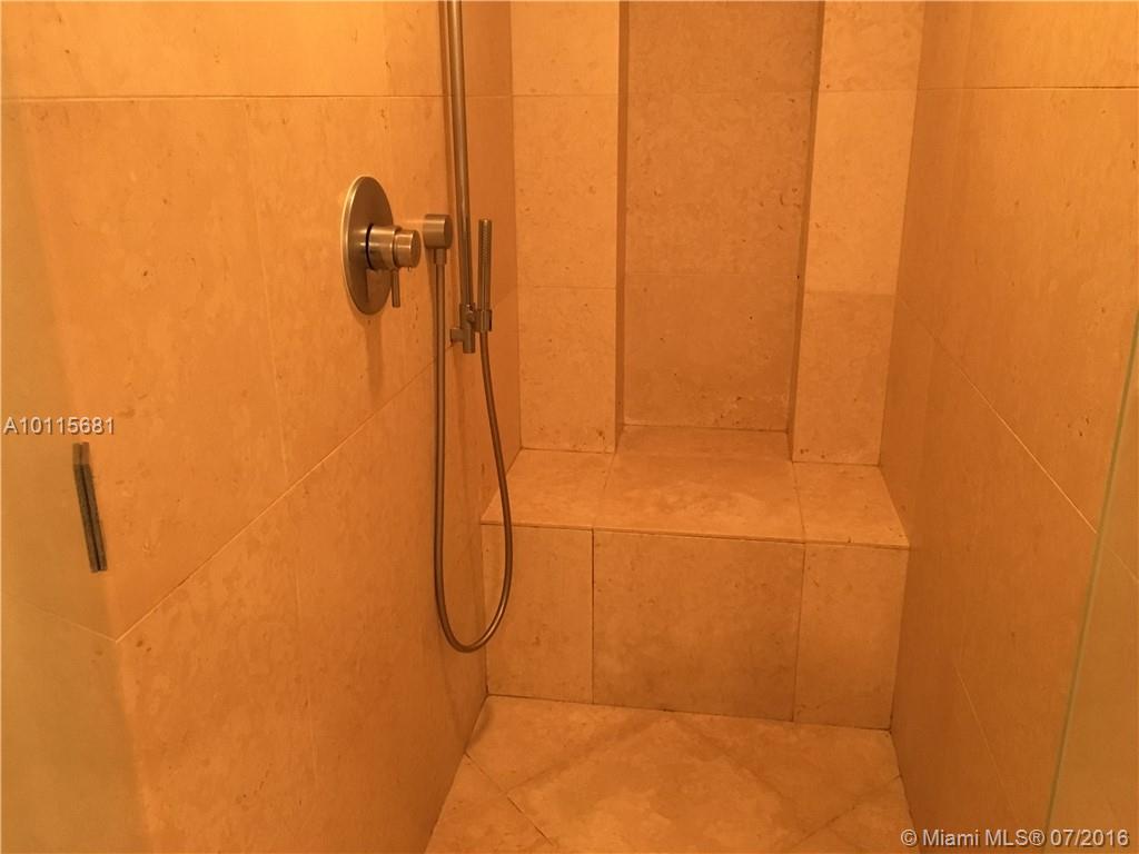 Icon Brickell Two Condo - Residential Lease